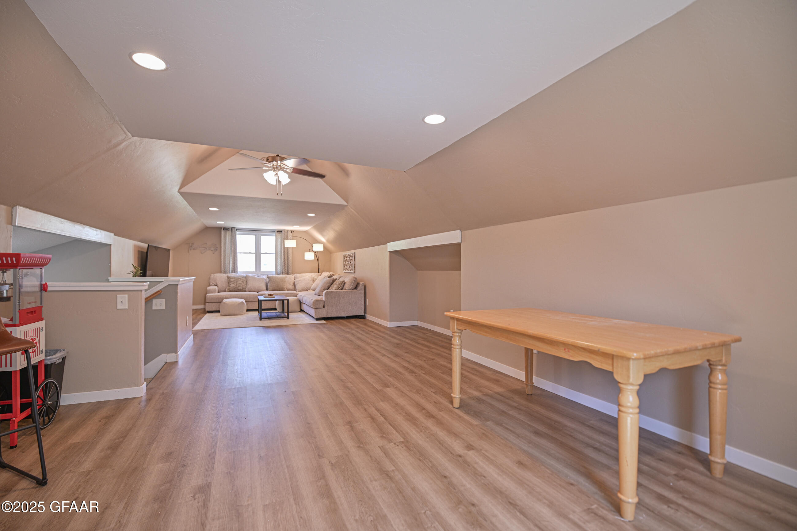 514 5TH Street S
