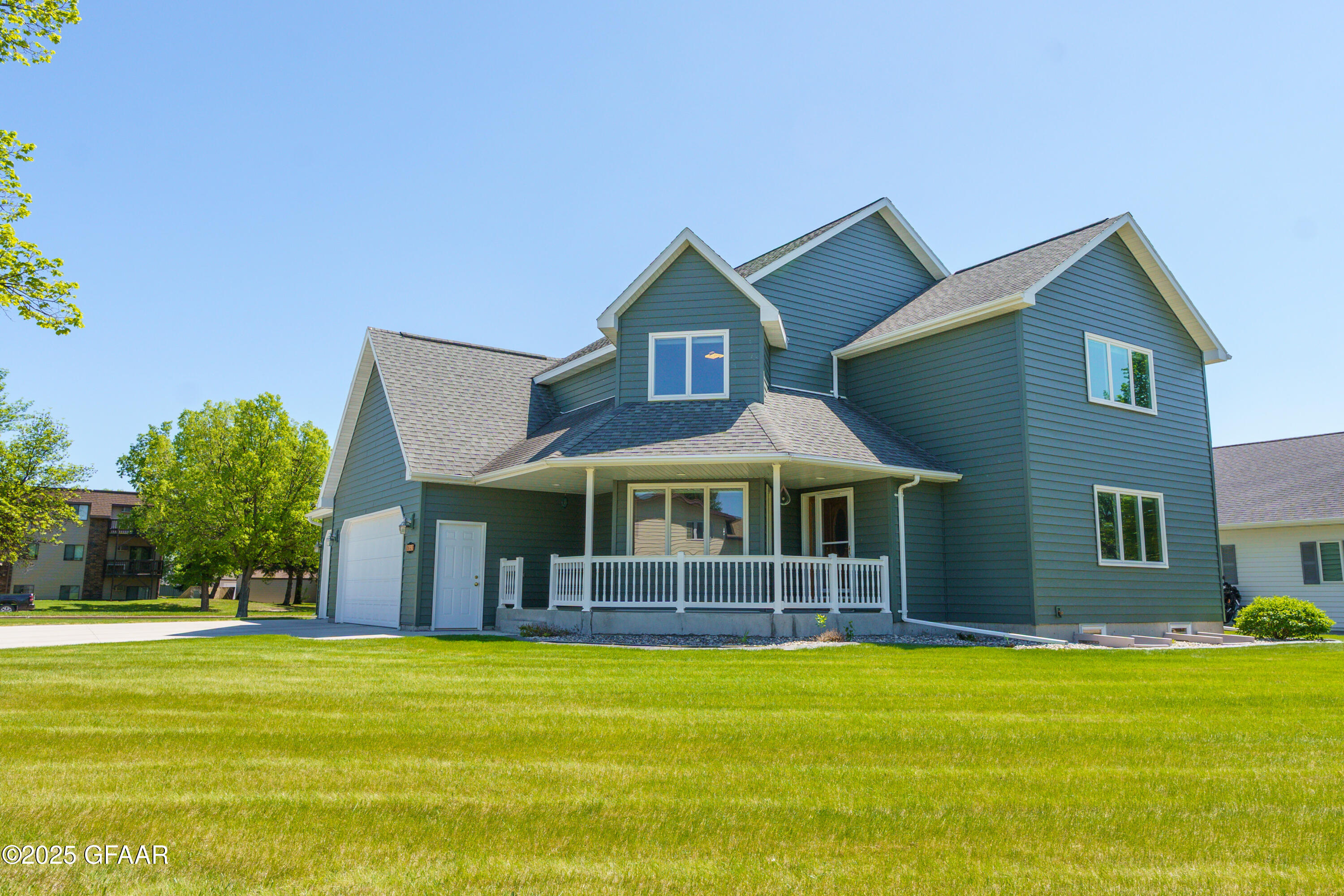 1943 PRAIRIE ROSE Court