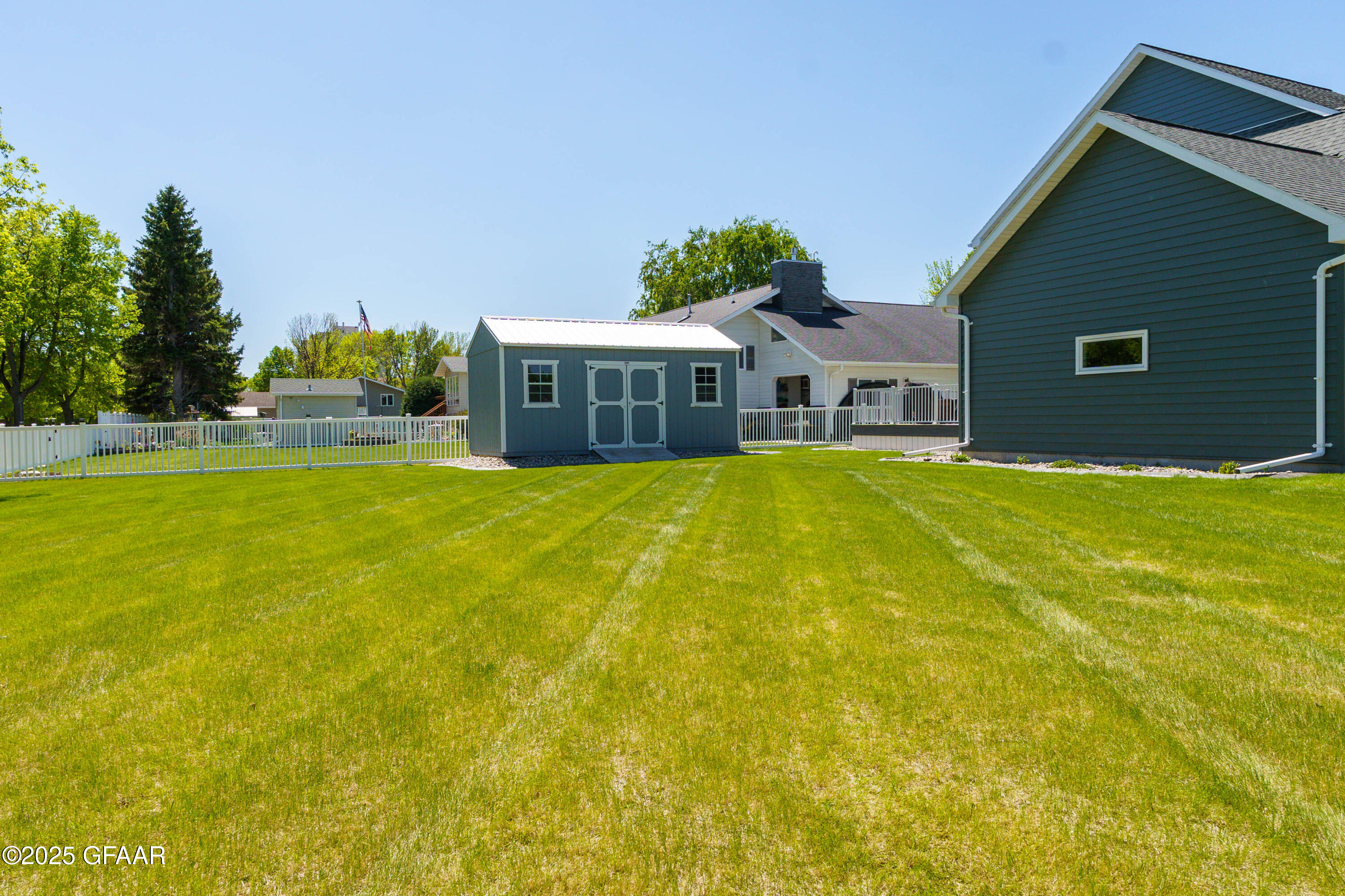 1943 PRAIRIE ROSE Court
