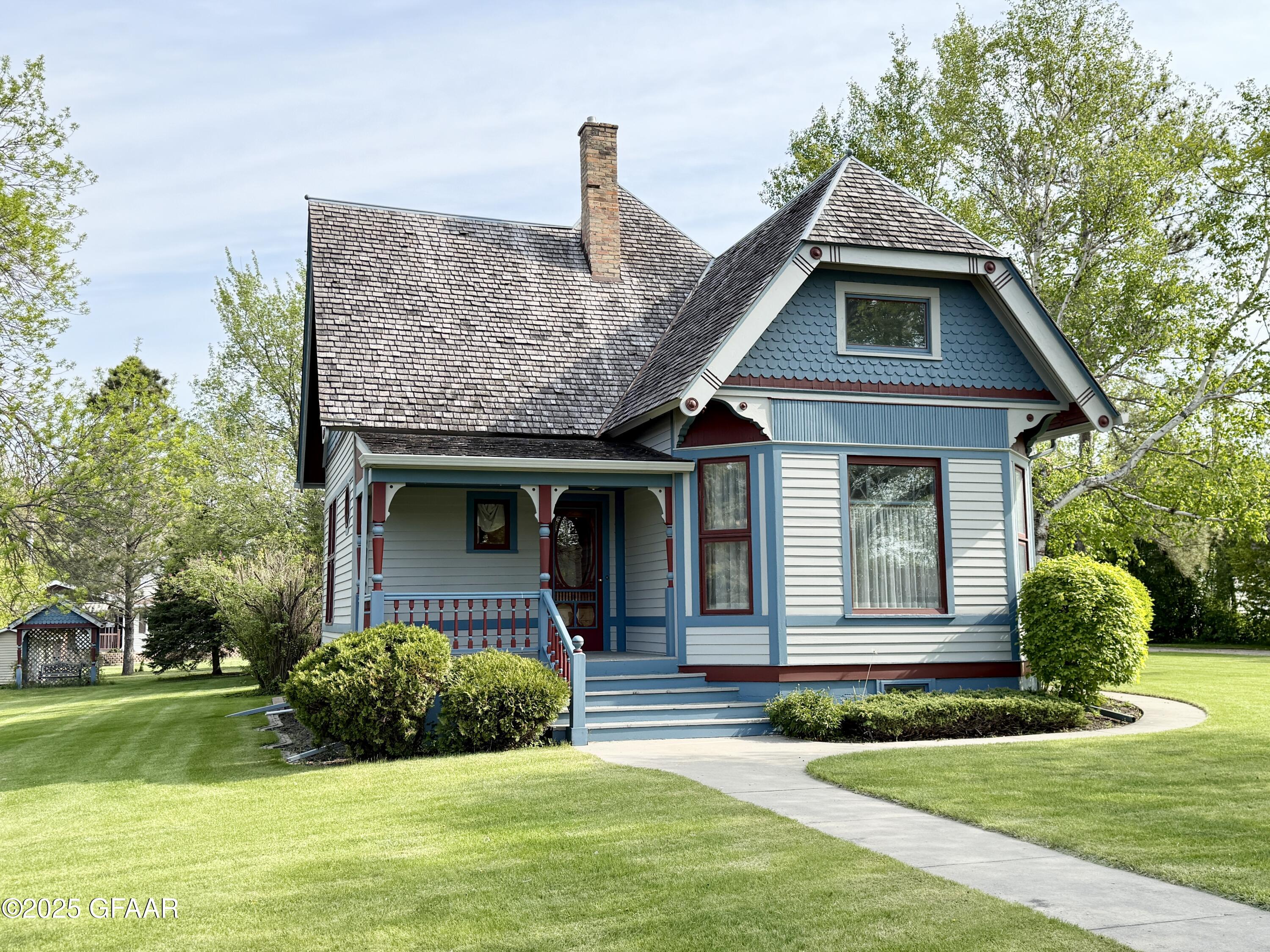 717 9TH AVE.