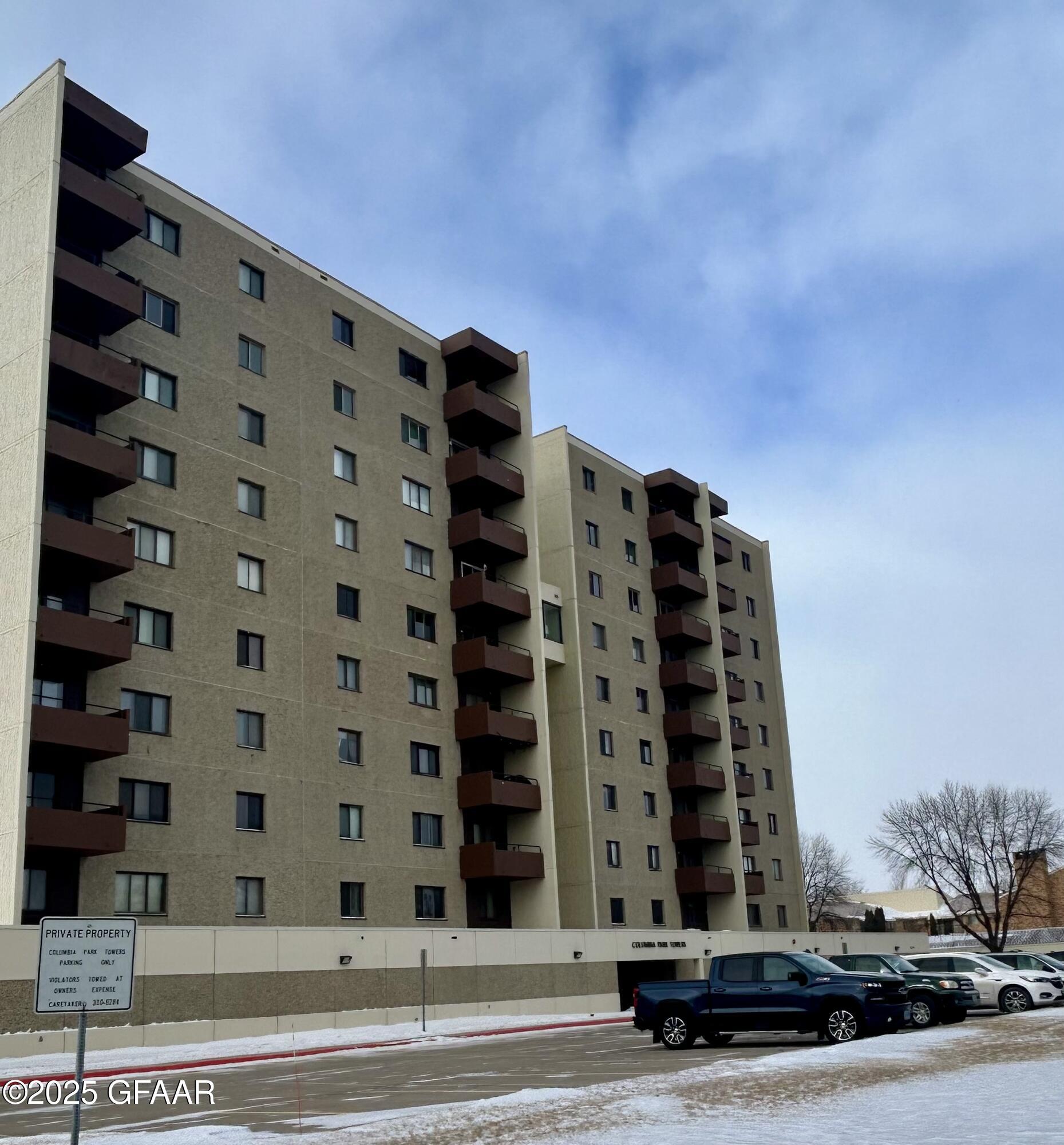 2200 29TH Street S, 23N