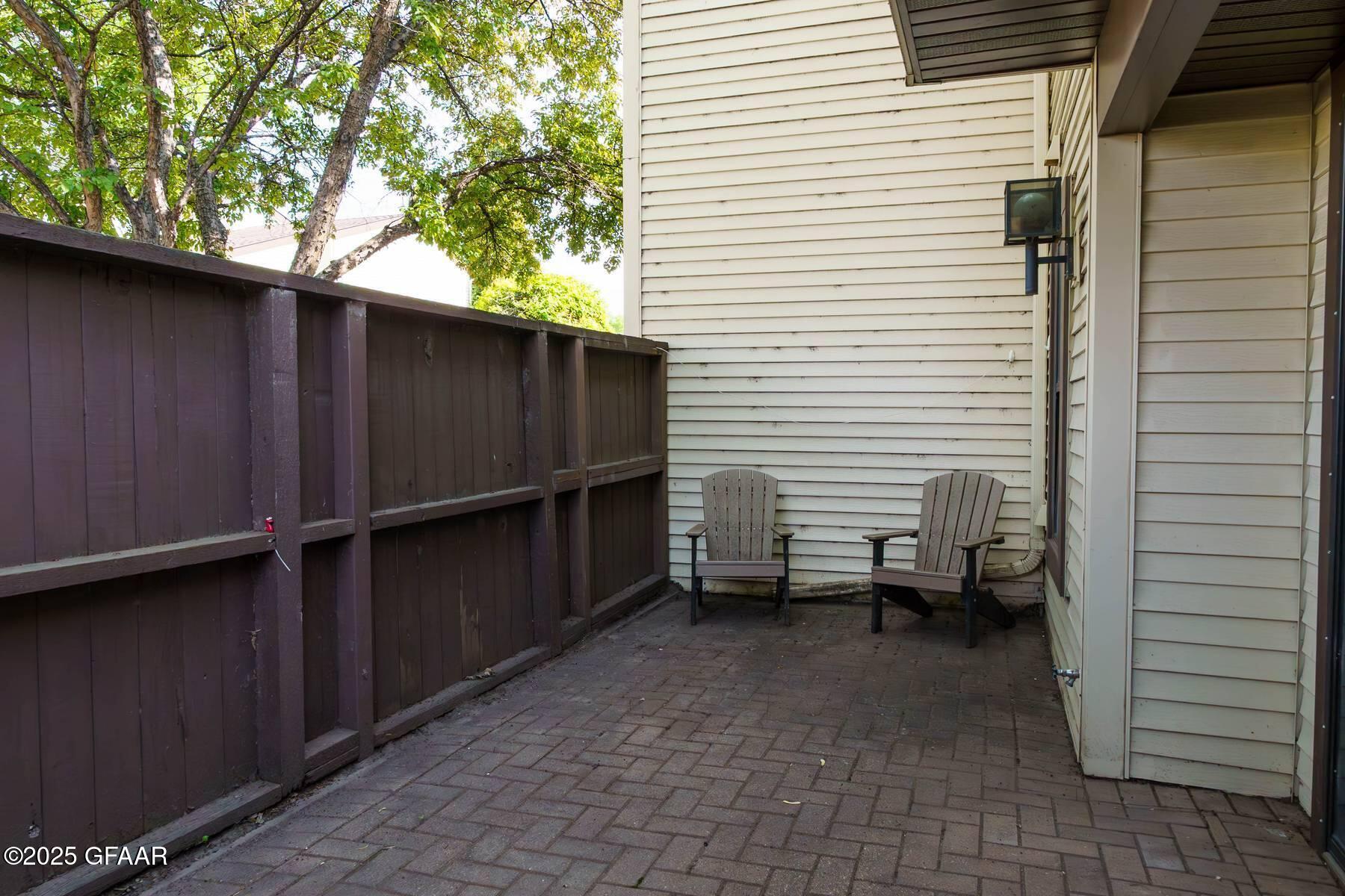 1015 39TH Street N, D-16