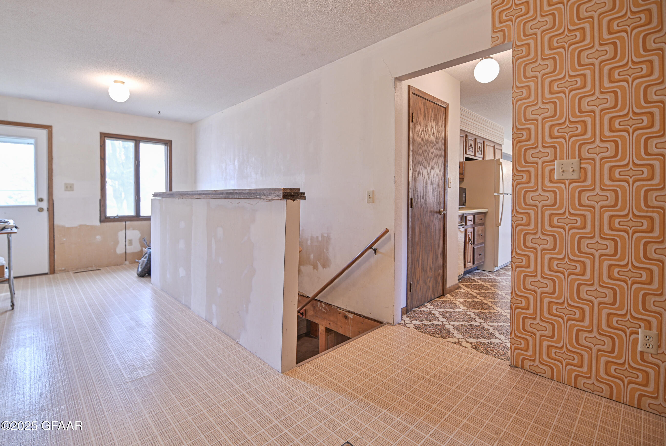 39464 255TH Street SW