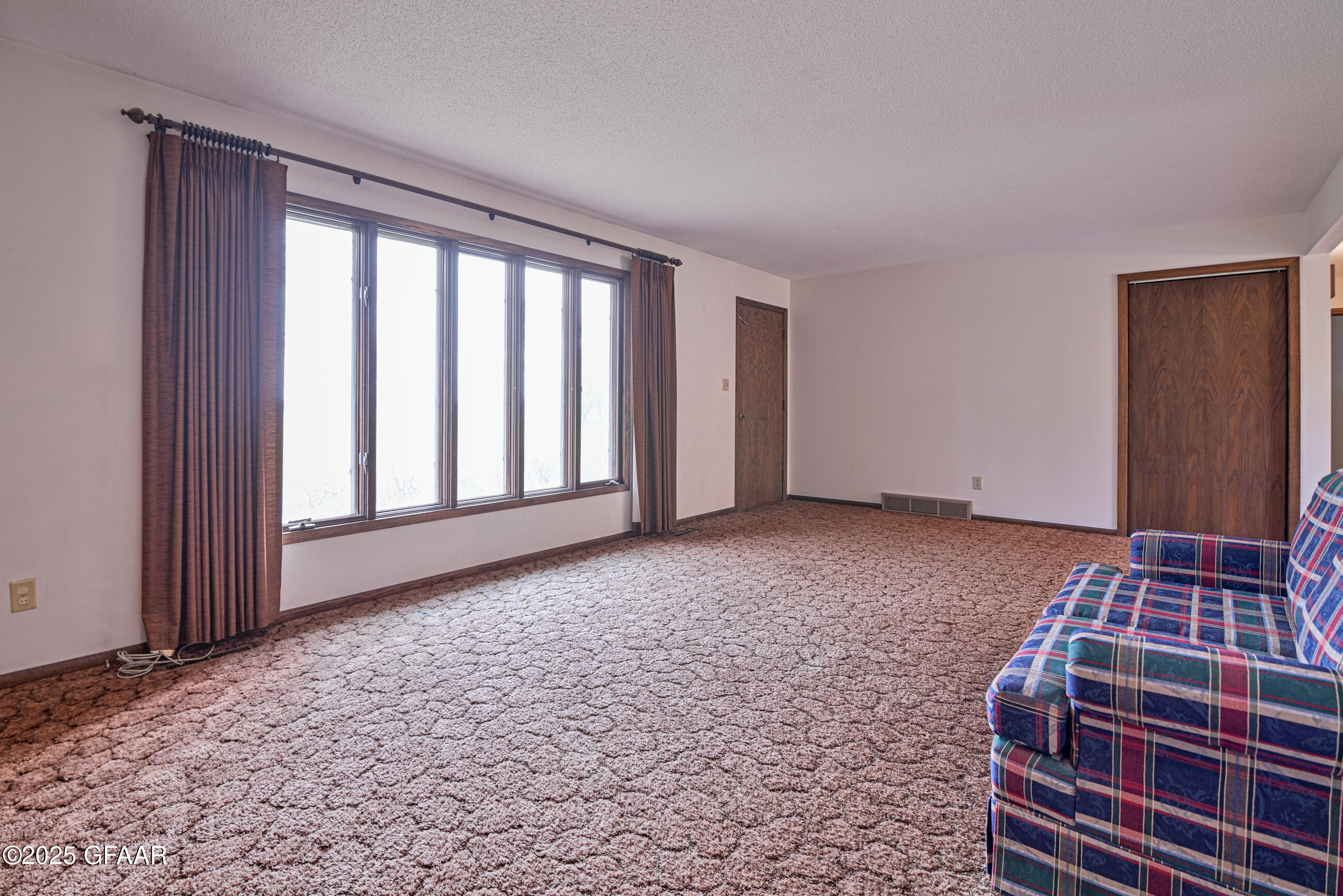 39464 255TH Street SW