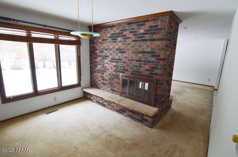 3624 CHESTNUT Street