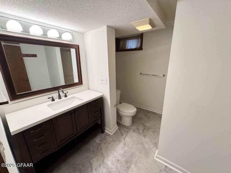 3624 CHESTNUT Street