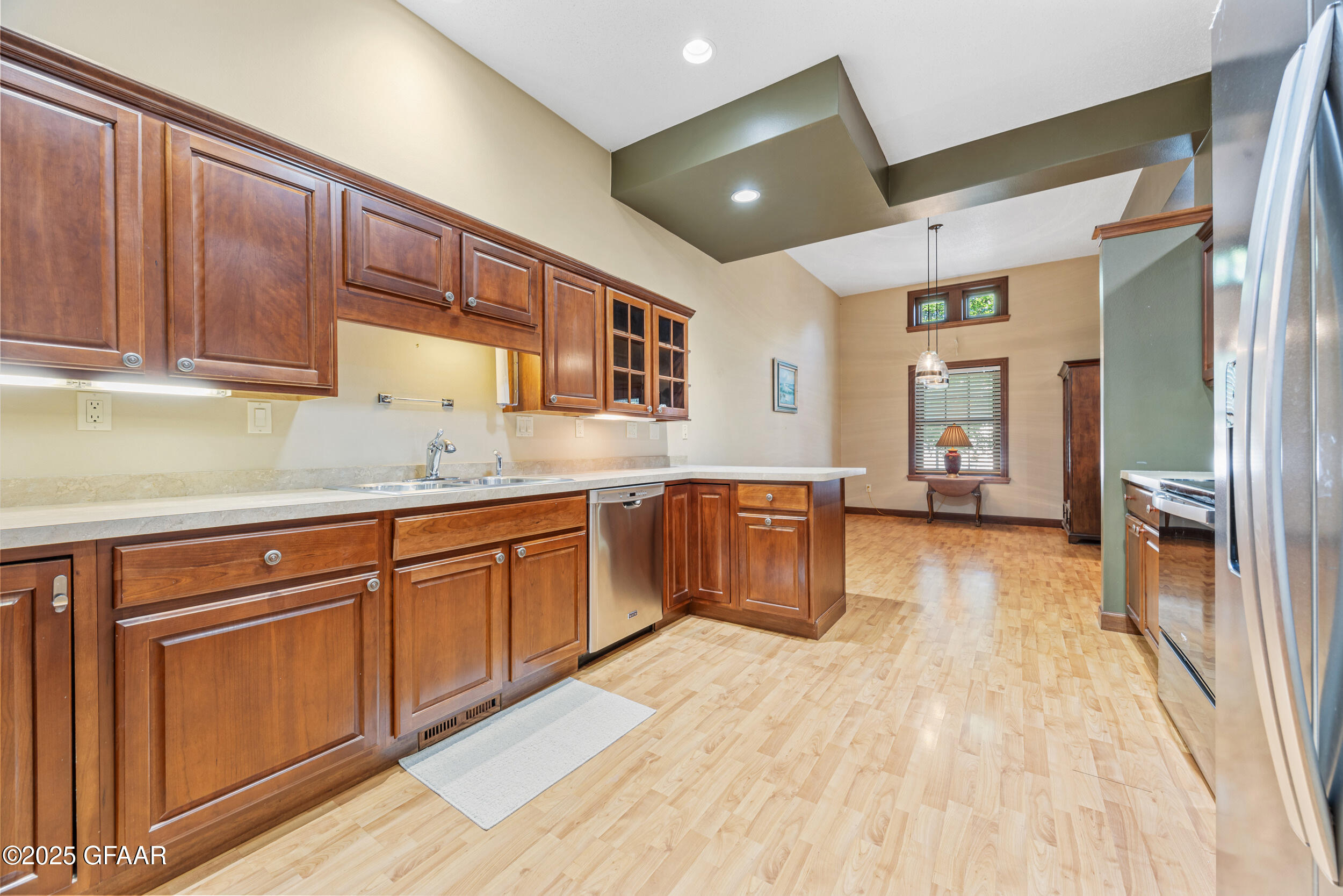 1395 HIGHPOINTE Drive