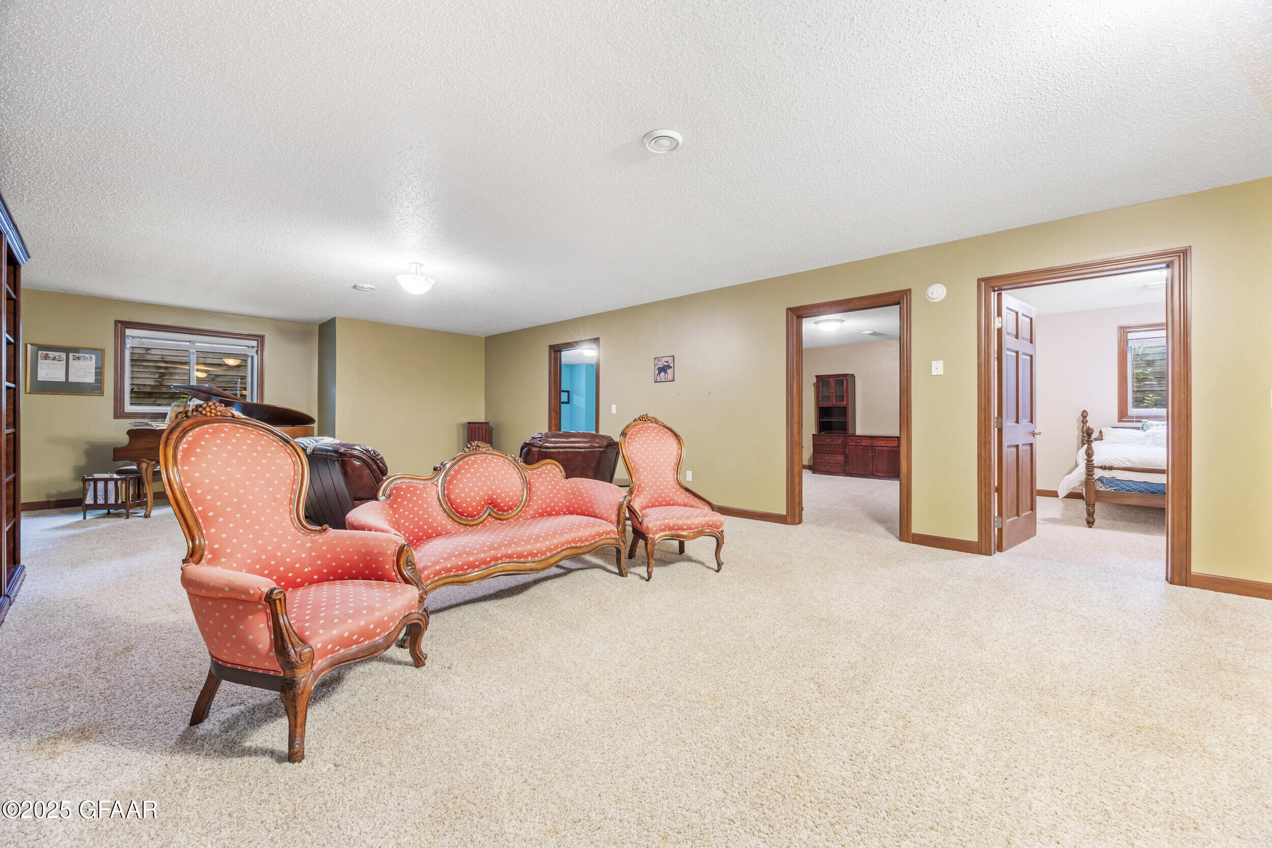 1395 HIGHPOINTE Drive