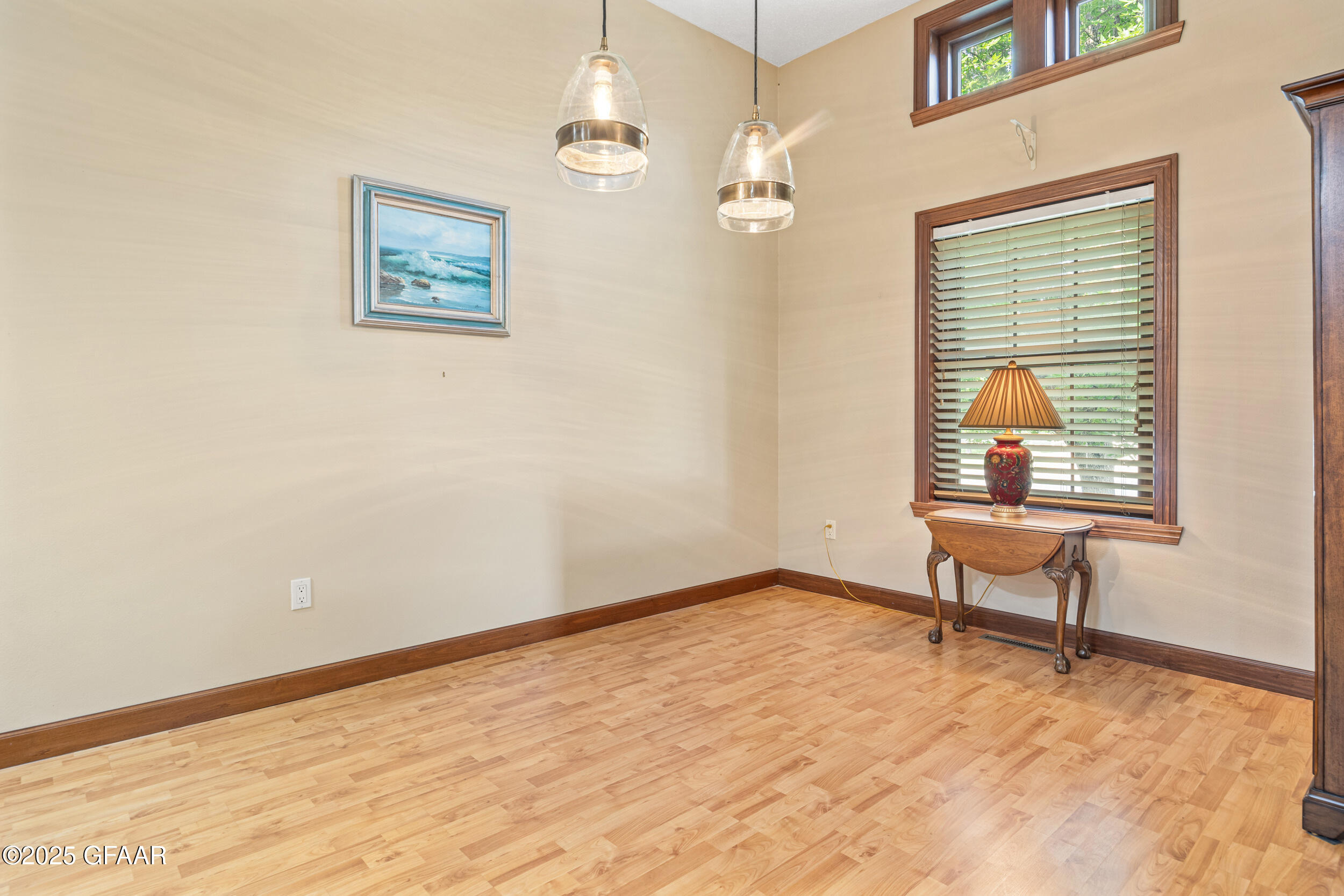 1395 HIGHPOINTE Drive