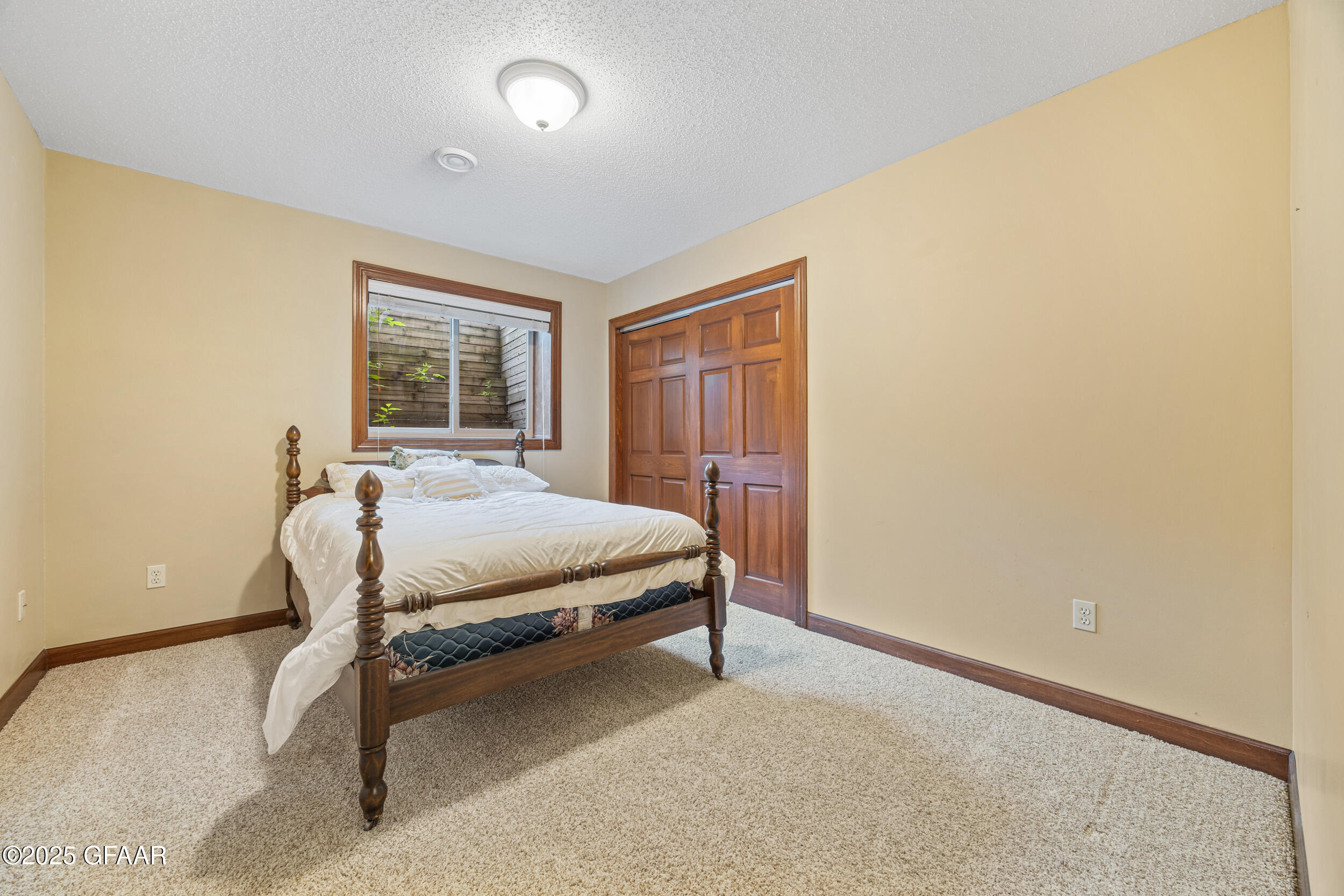 1395 HIGHPOINTE Drive