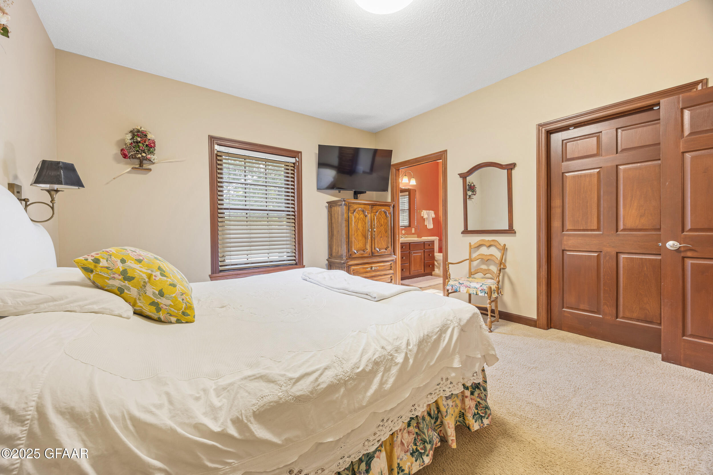 1395 HIGHPOINTE Drive