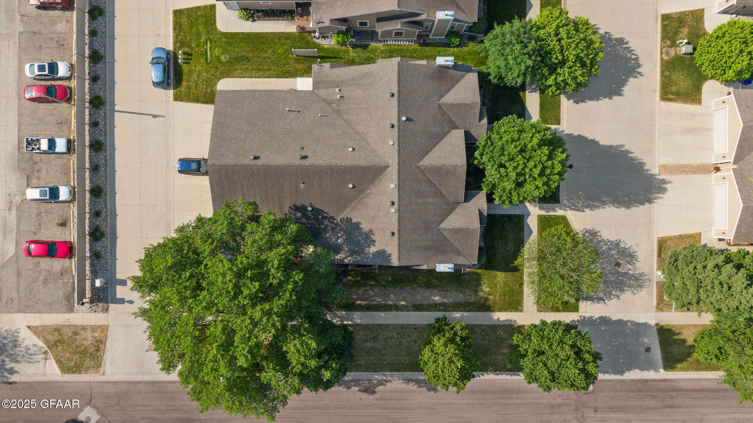 1395 HIGHPOINTE Drive