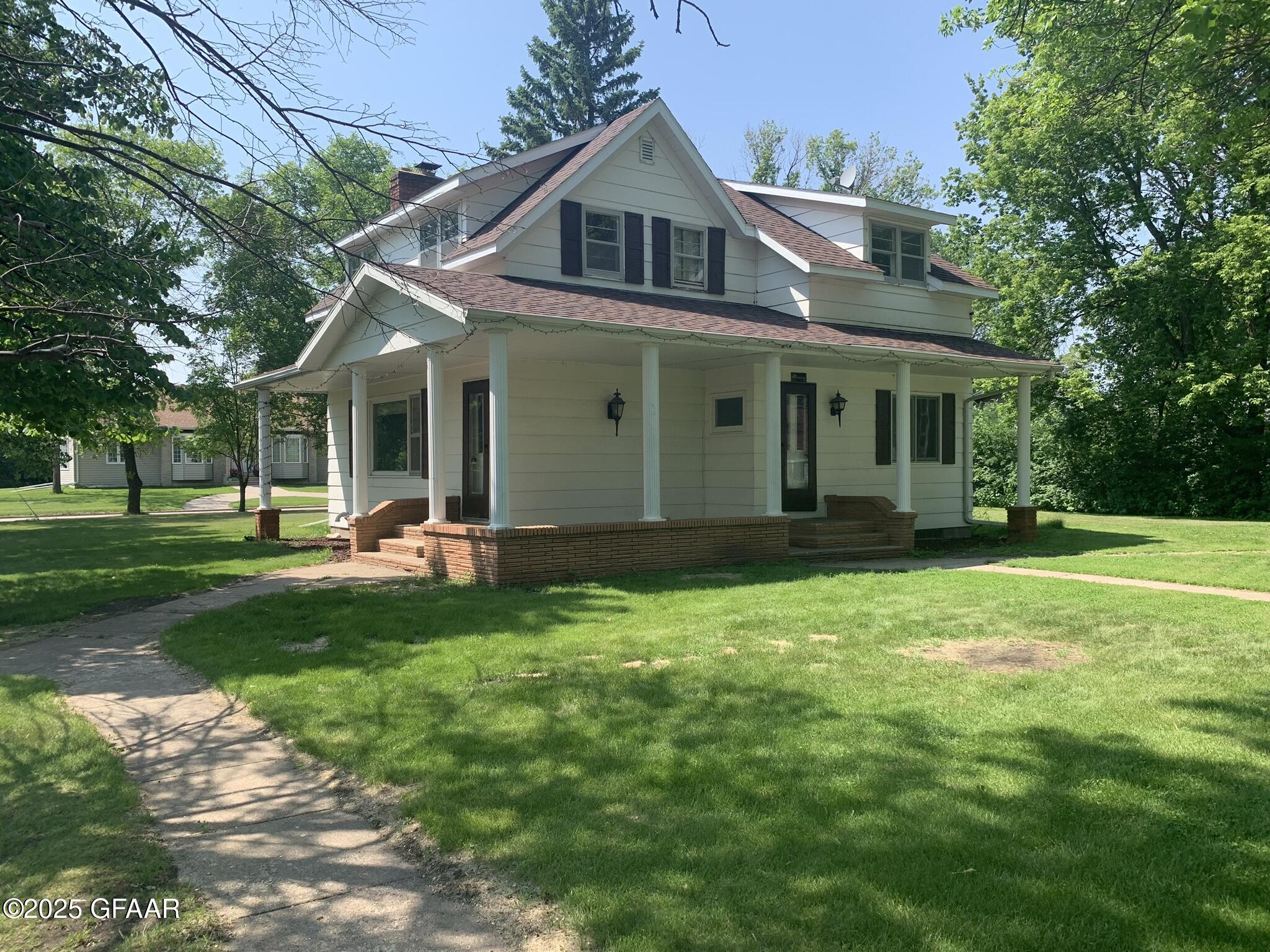108 3RD Avenue