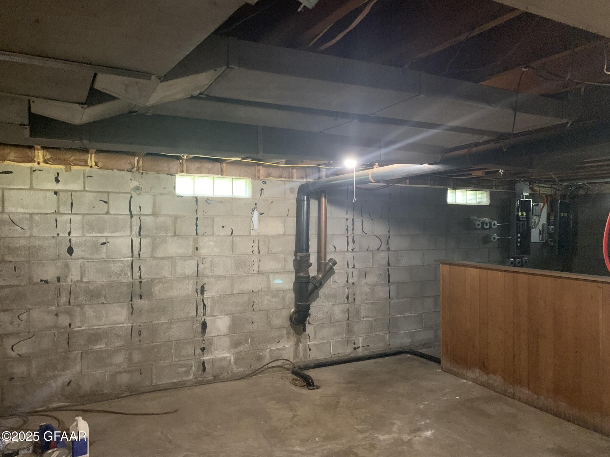 108 3RD Avenue
