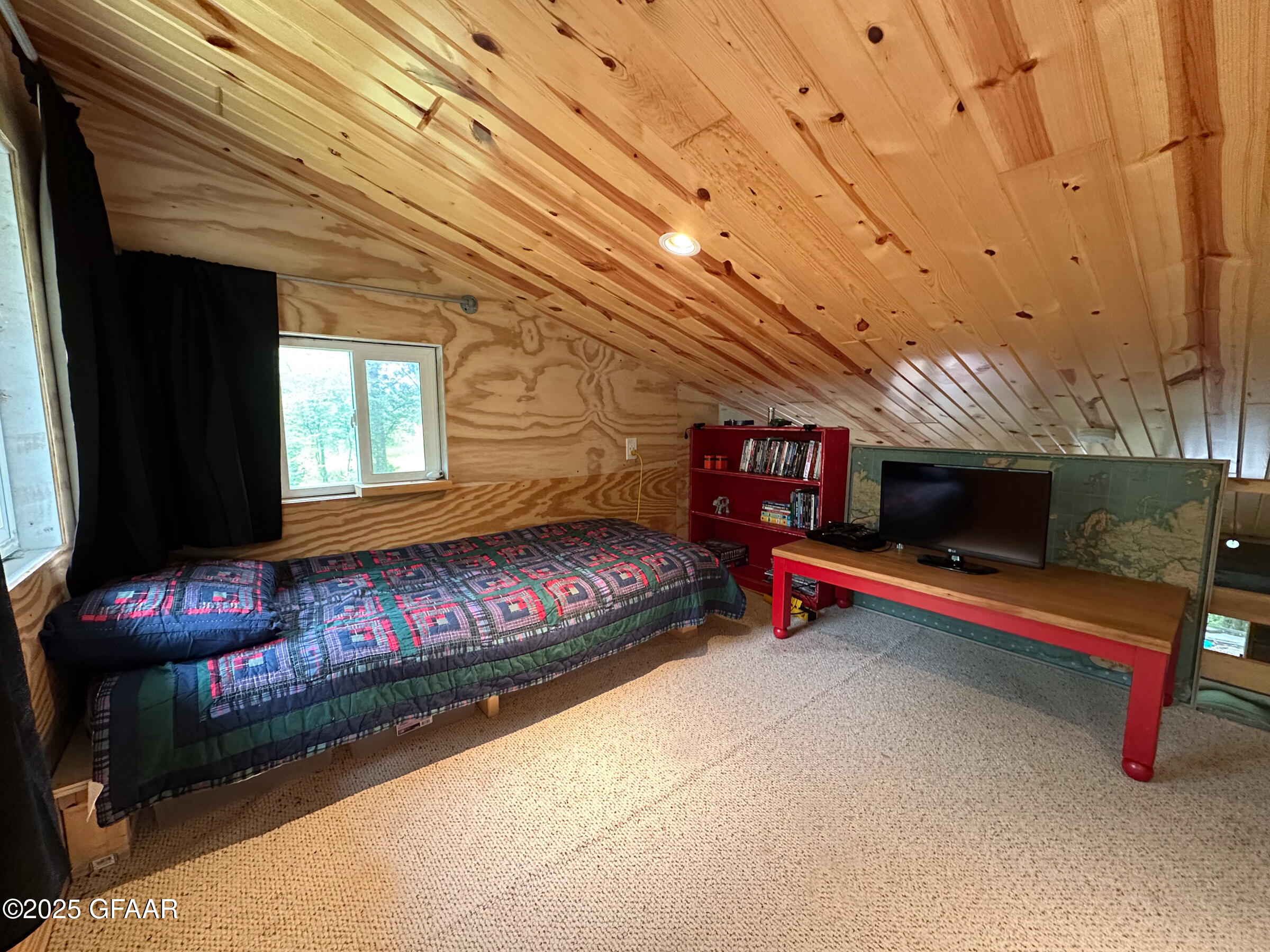 37160 BRAATEN LAKE Road