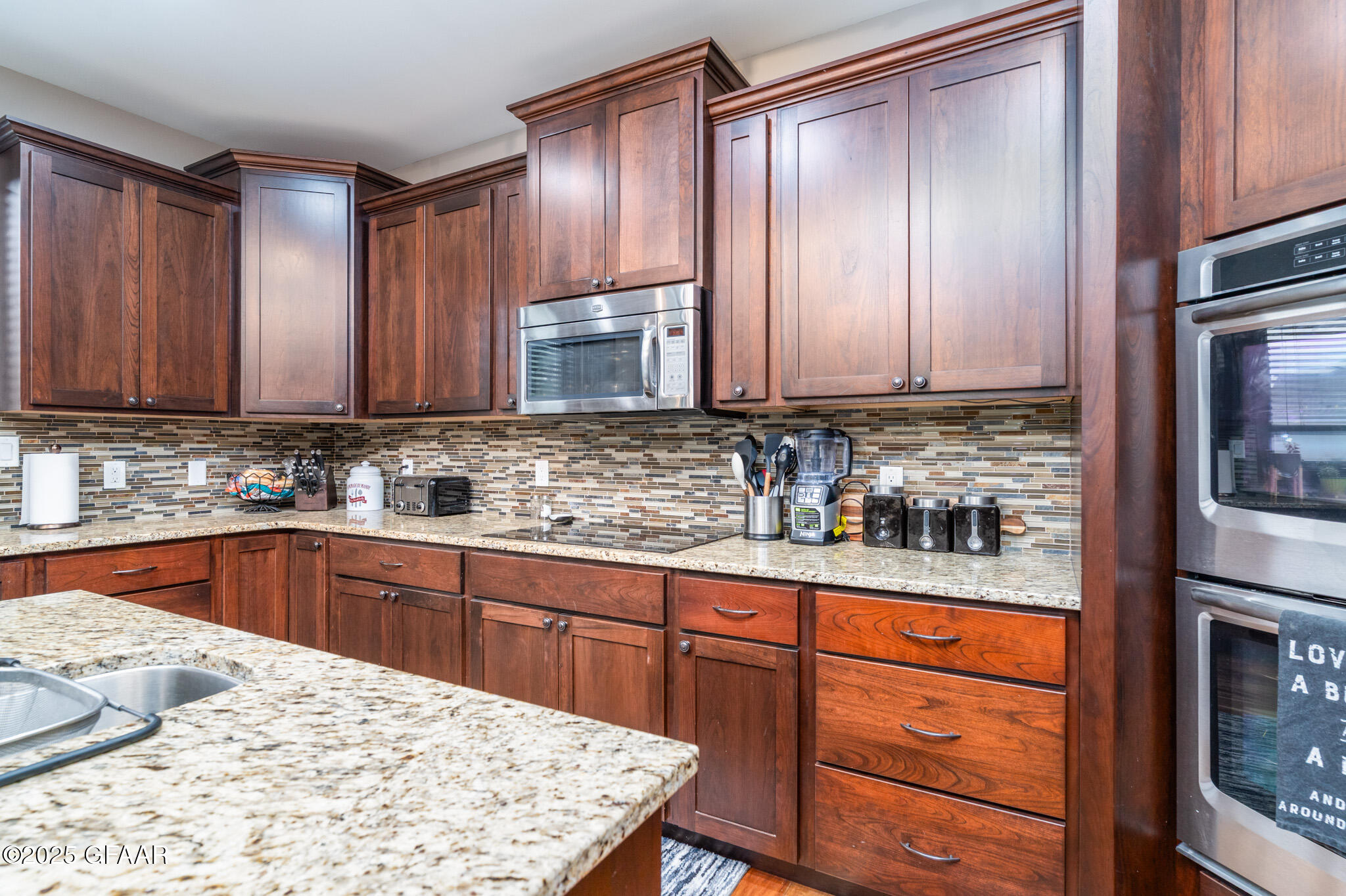 5518 CHARLIE RAY Drive