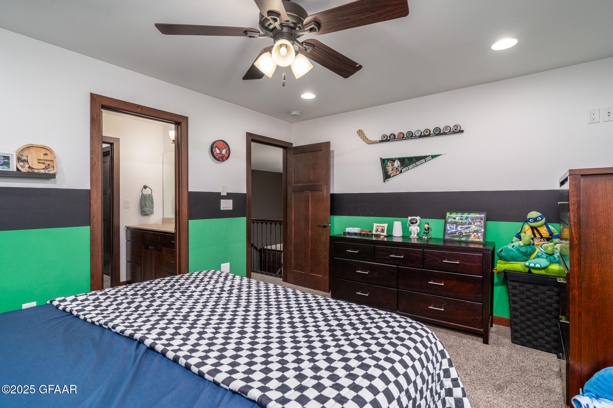 5518 CHARLIE RAY Drive