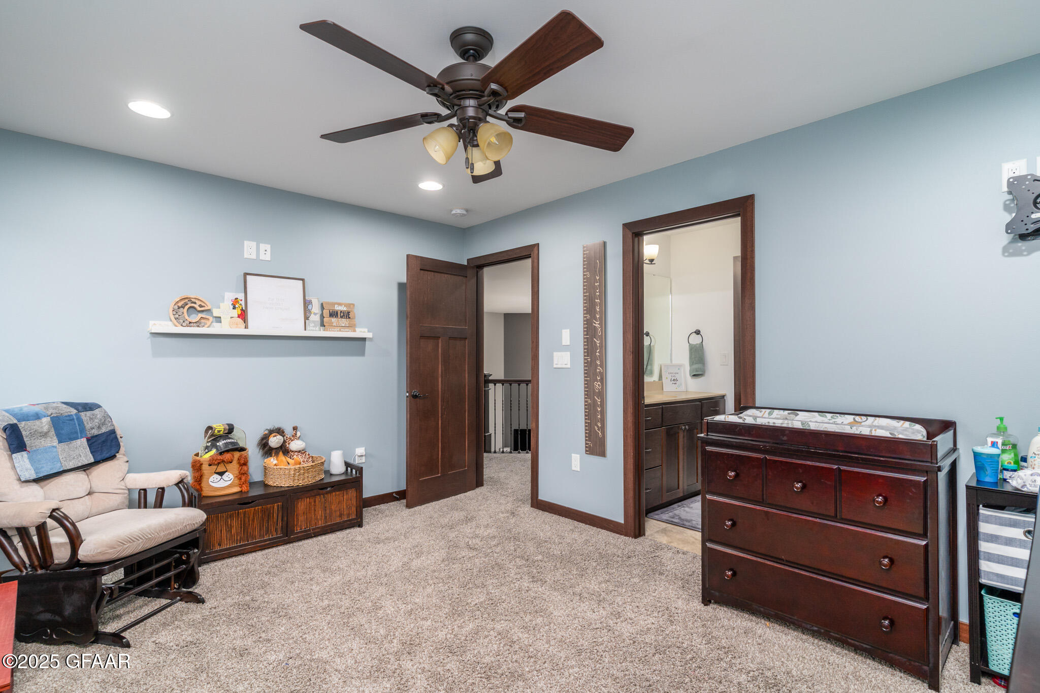 5518 CHARLIE RAY Drive