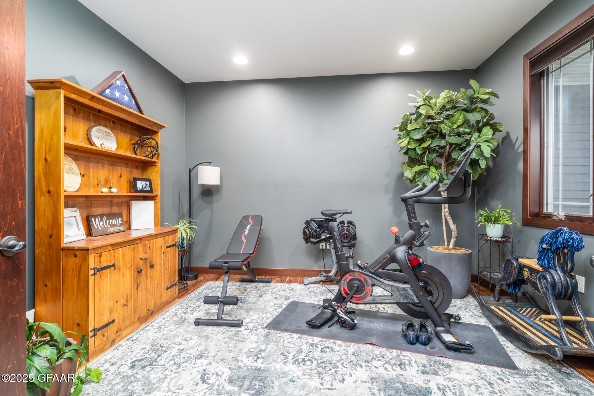 5518 CHARLIE RAY Drive