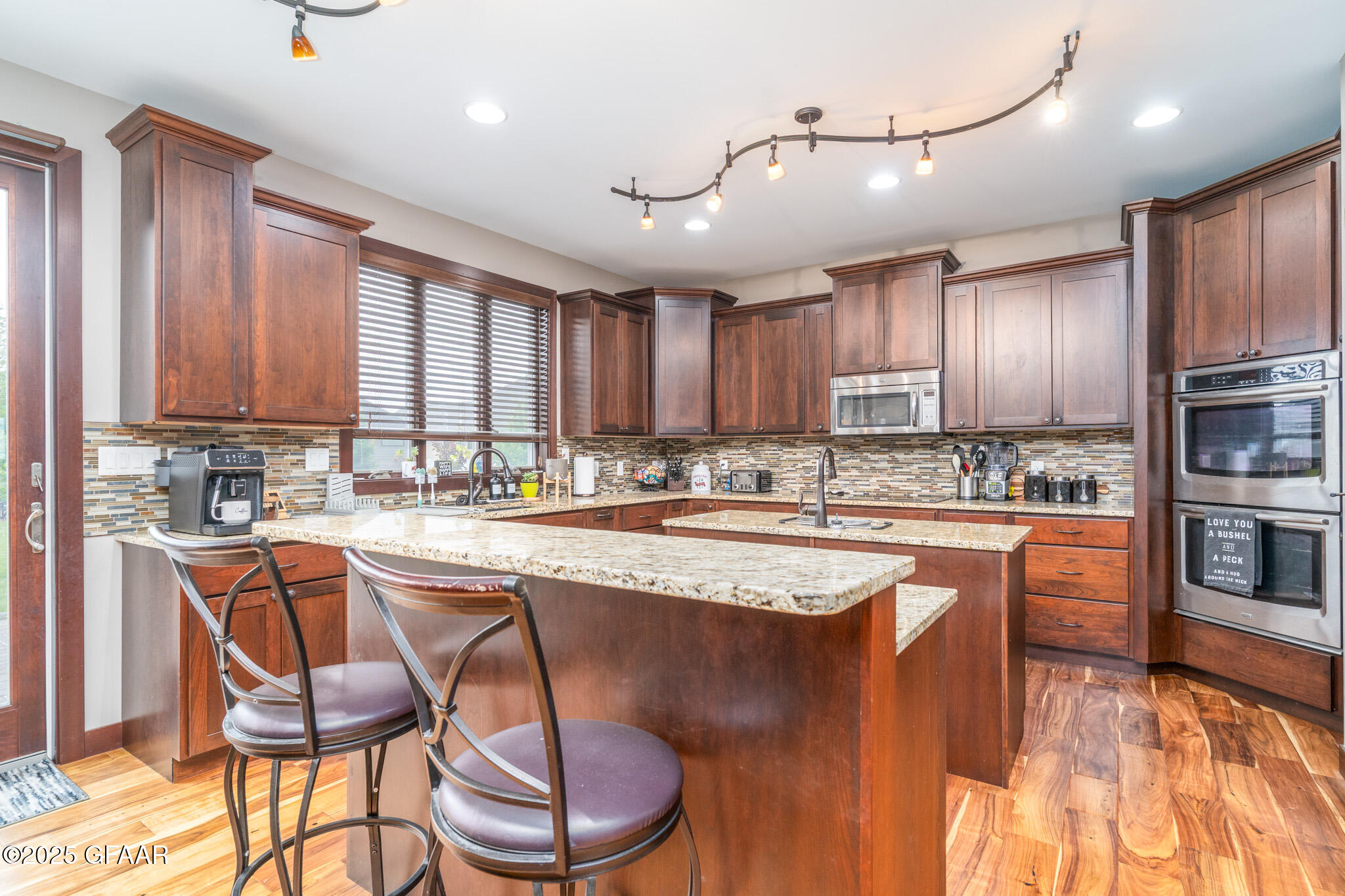 5518 CHARLIE RAY Drive