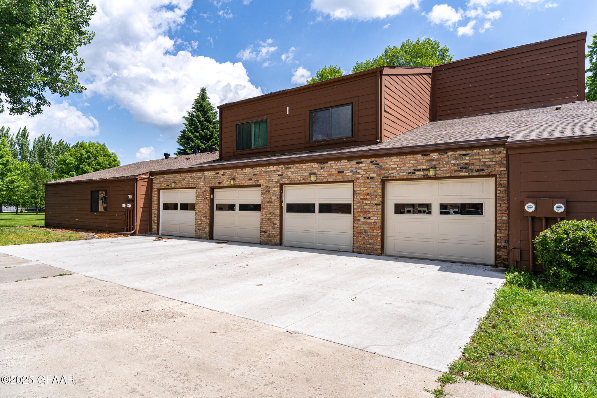 3720 CHERRY Street, # I34