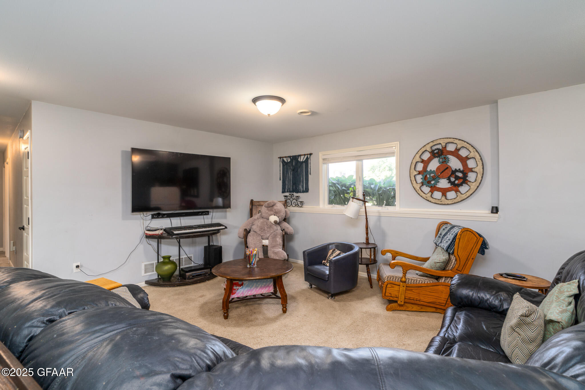 114 RIVERVIEW Lane SE