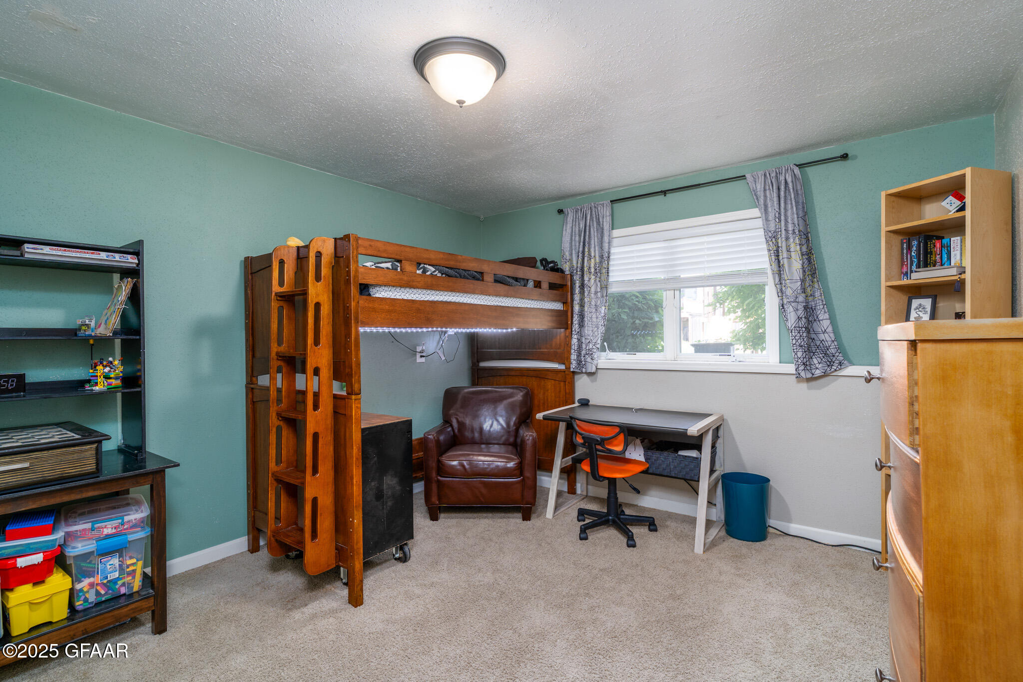 114 RIVERVIEW Lane SE