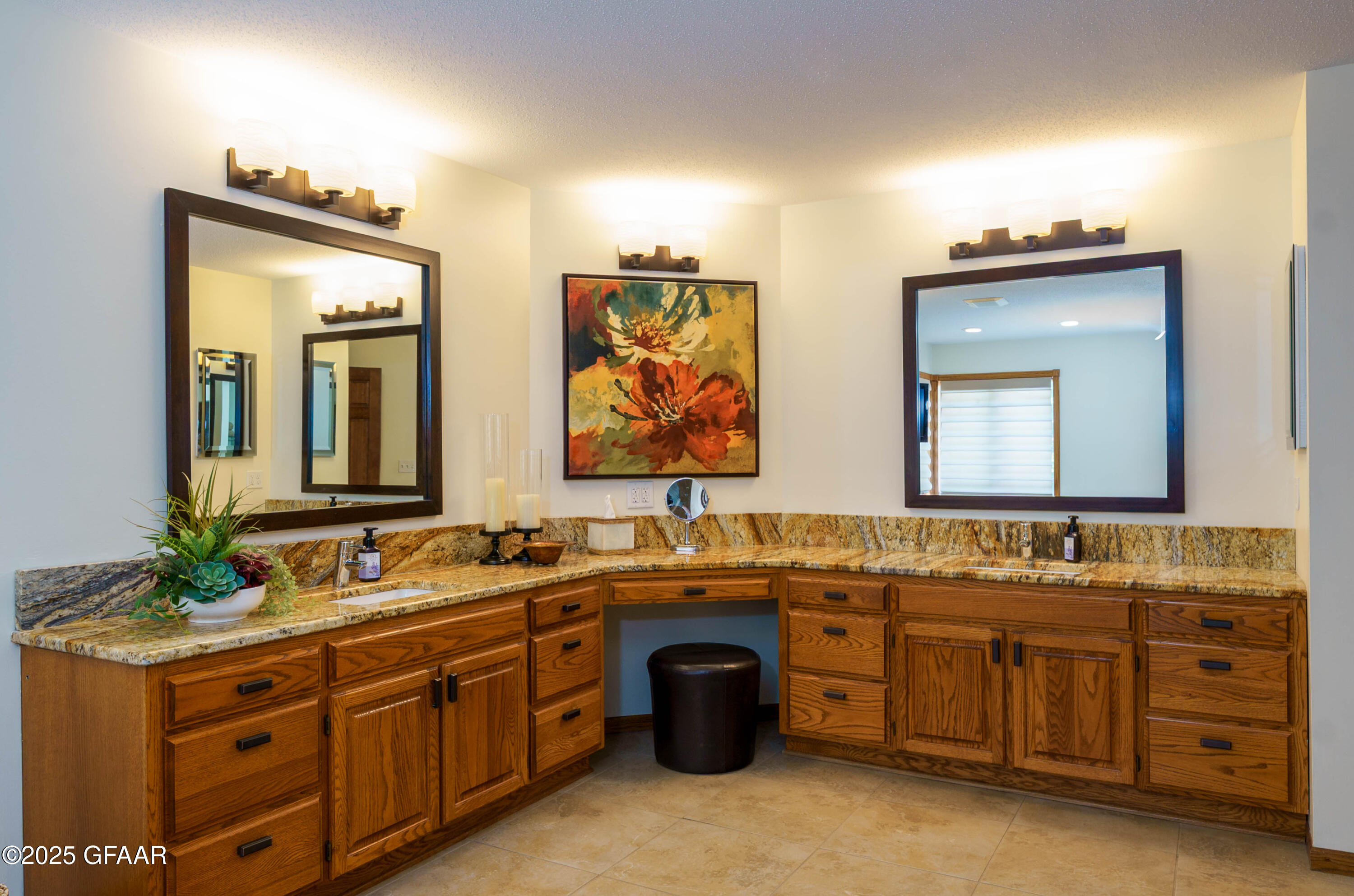 285 GRASSY HILLS Lane