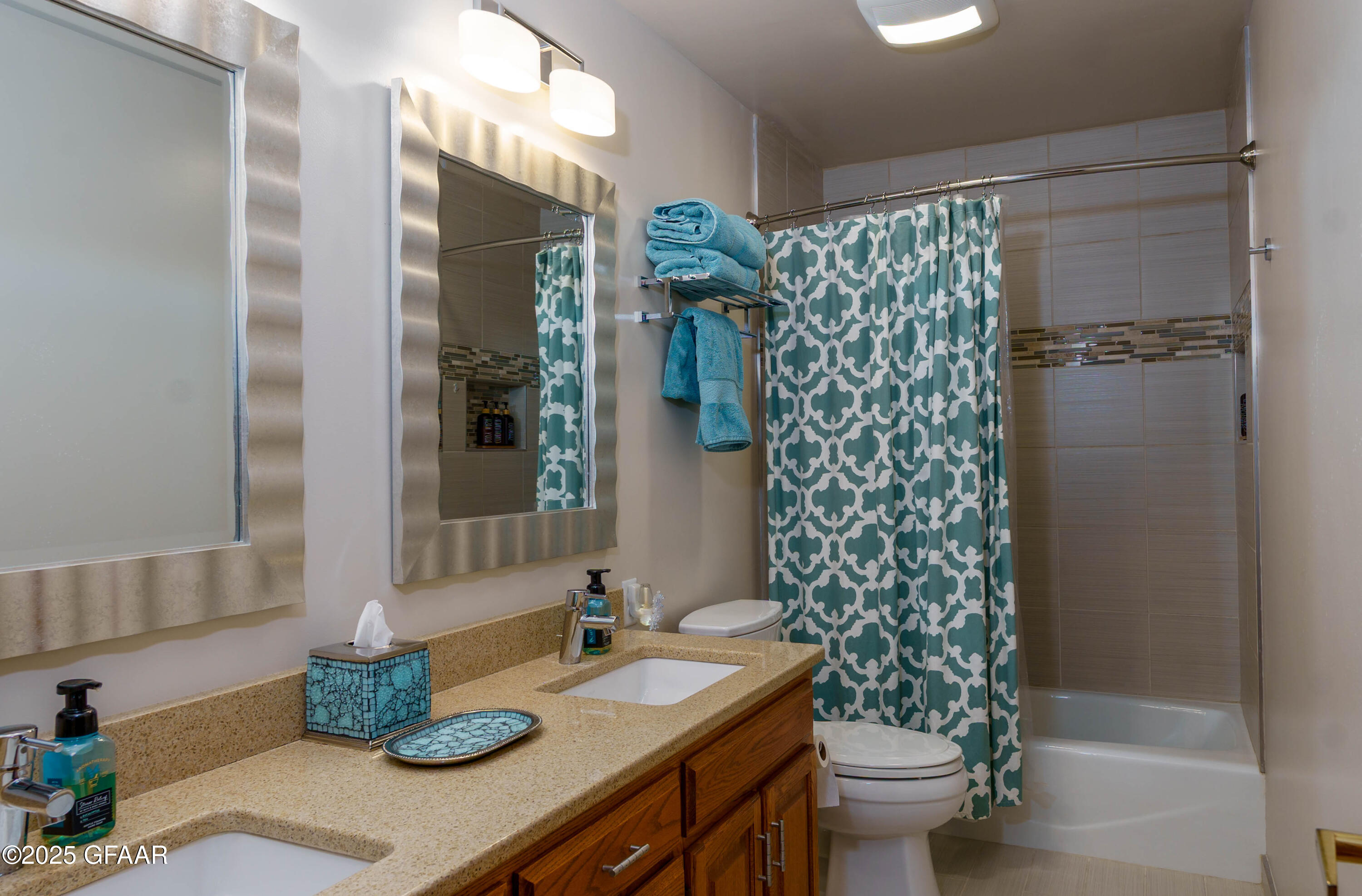 285 GRASSY HILLS Lane