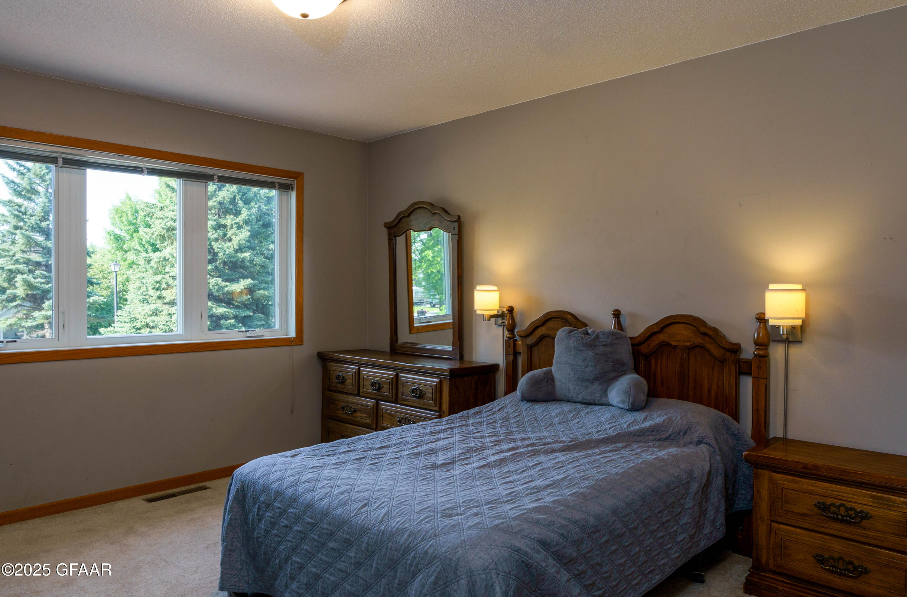 1309 KUSTER Circle