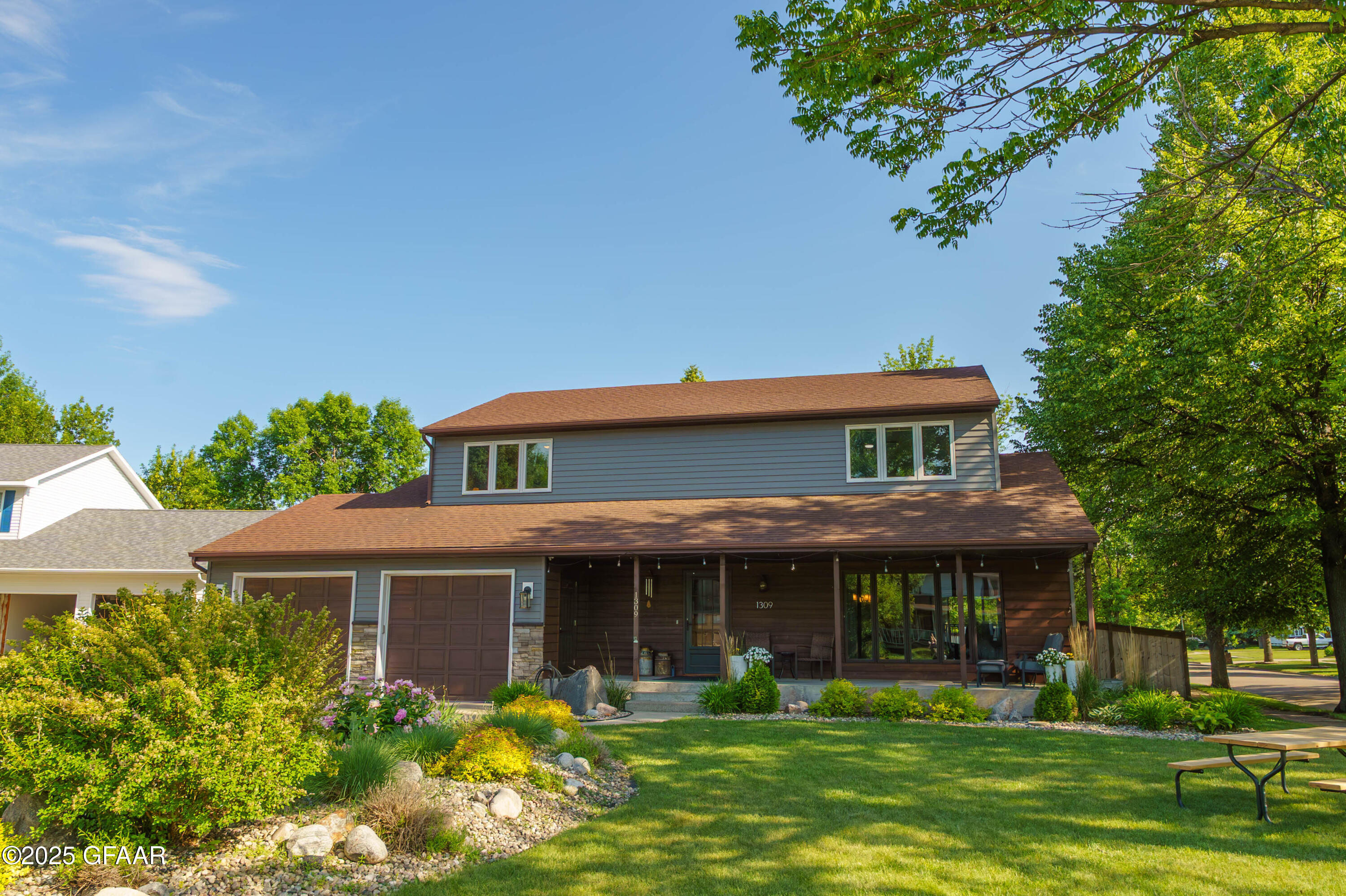 1309 KUSTER Circle
