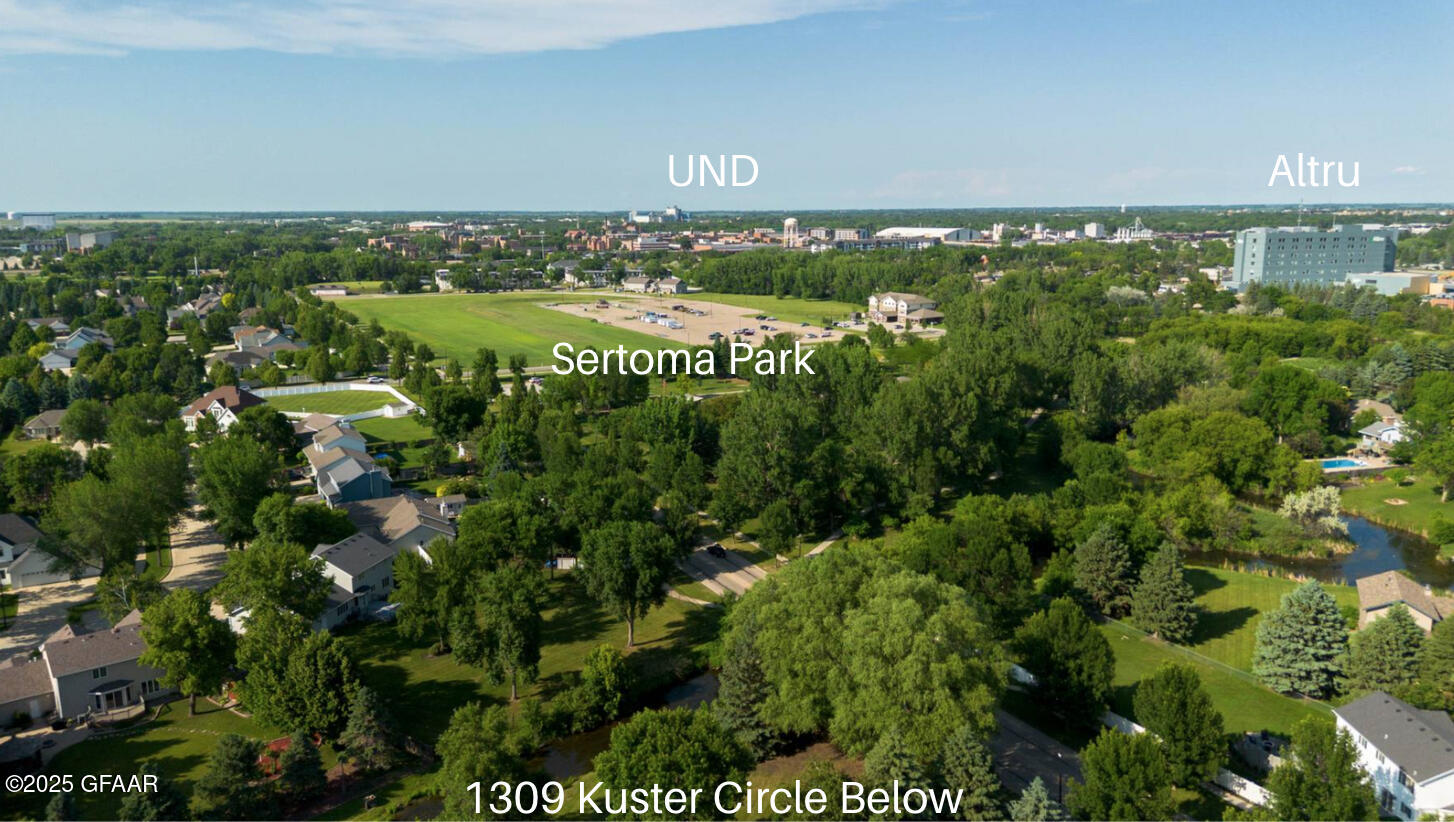 1309 KUSTER Circle