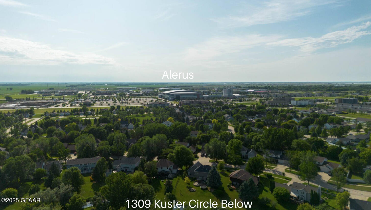 1309 KUSTER Circle