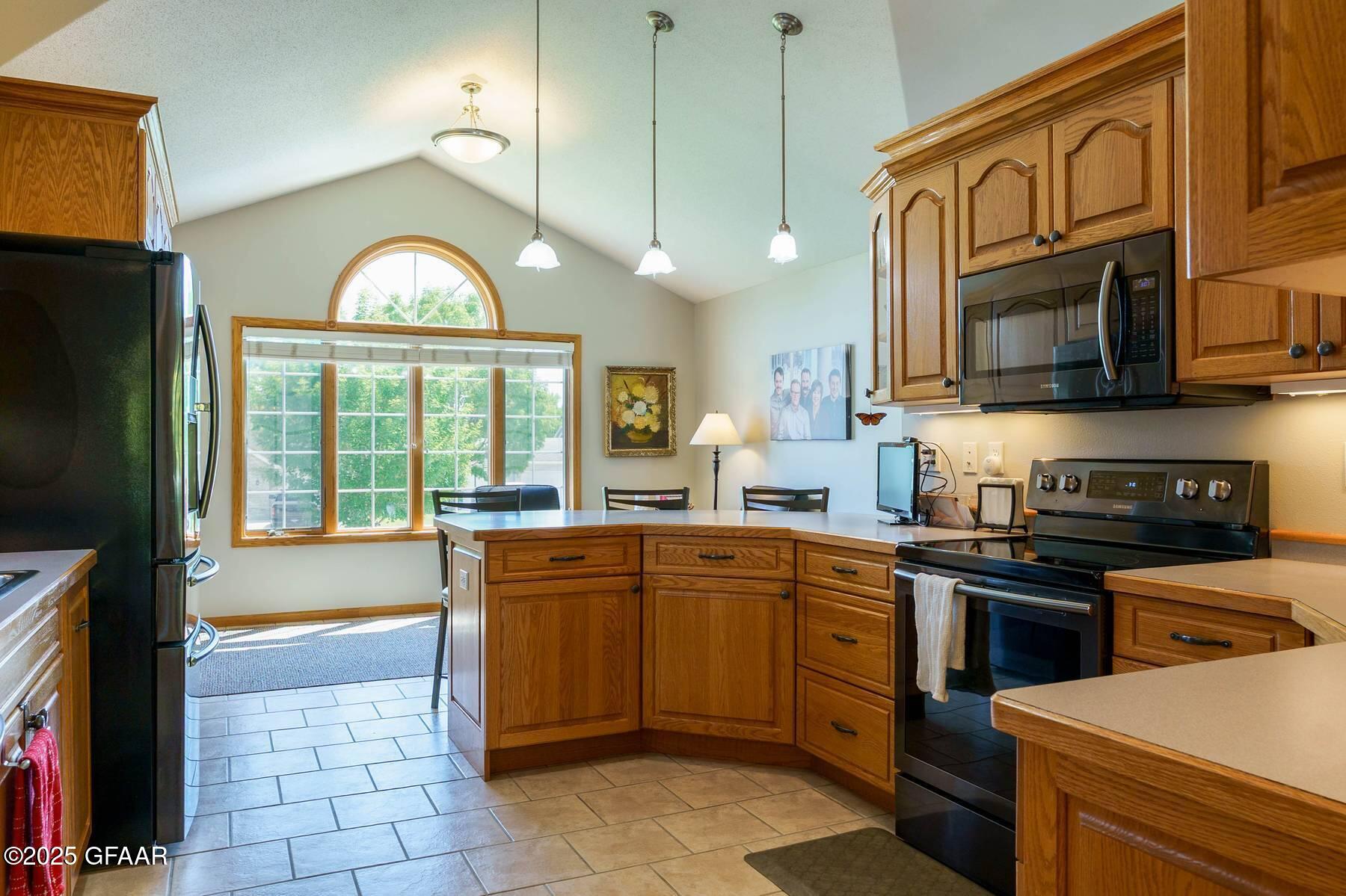 672 MIGHTY ACRES Drive