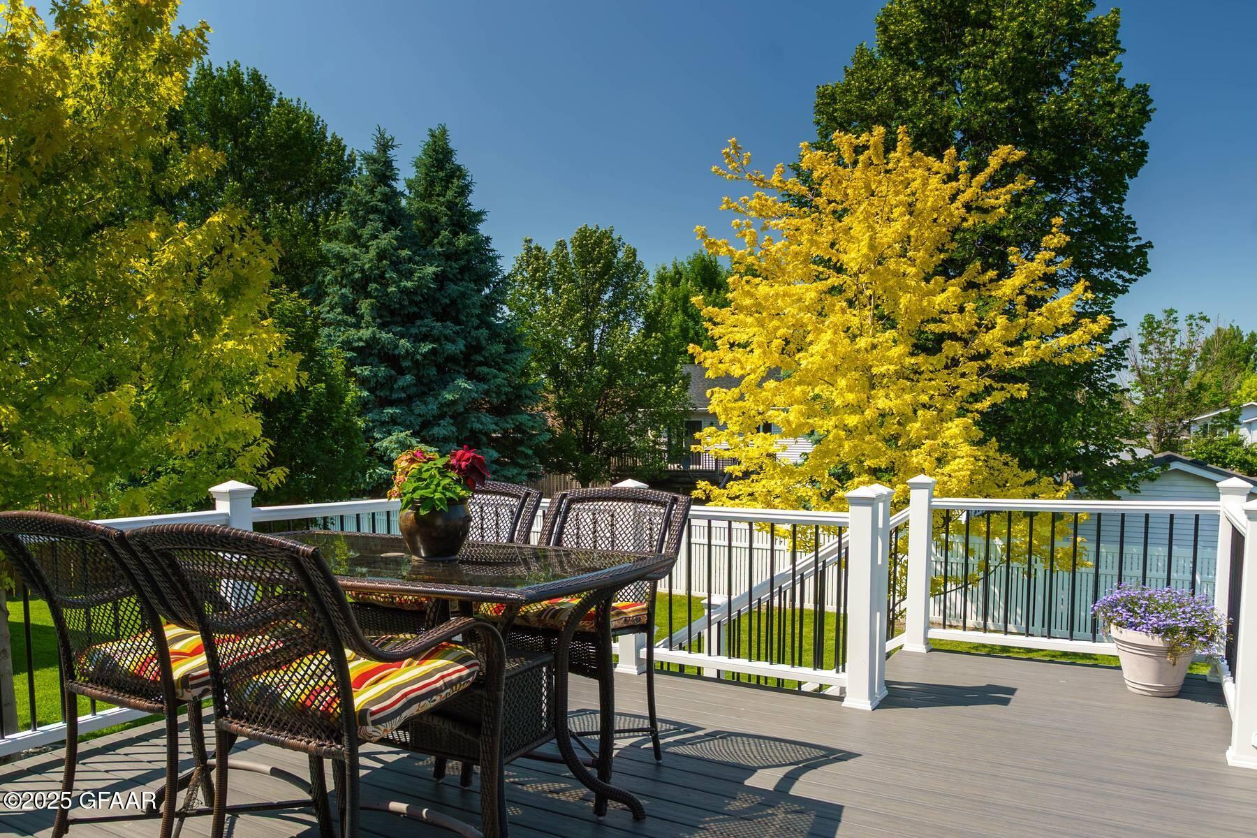 672 MIGHTY ACRES Drive