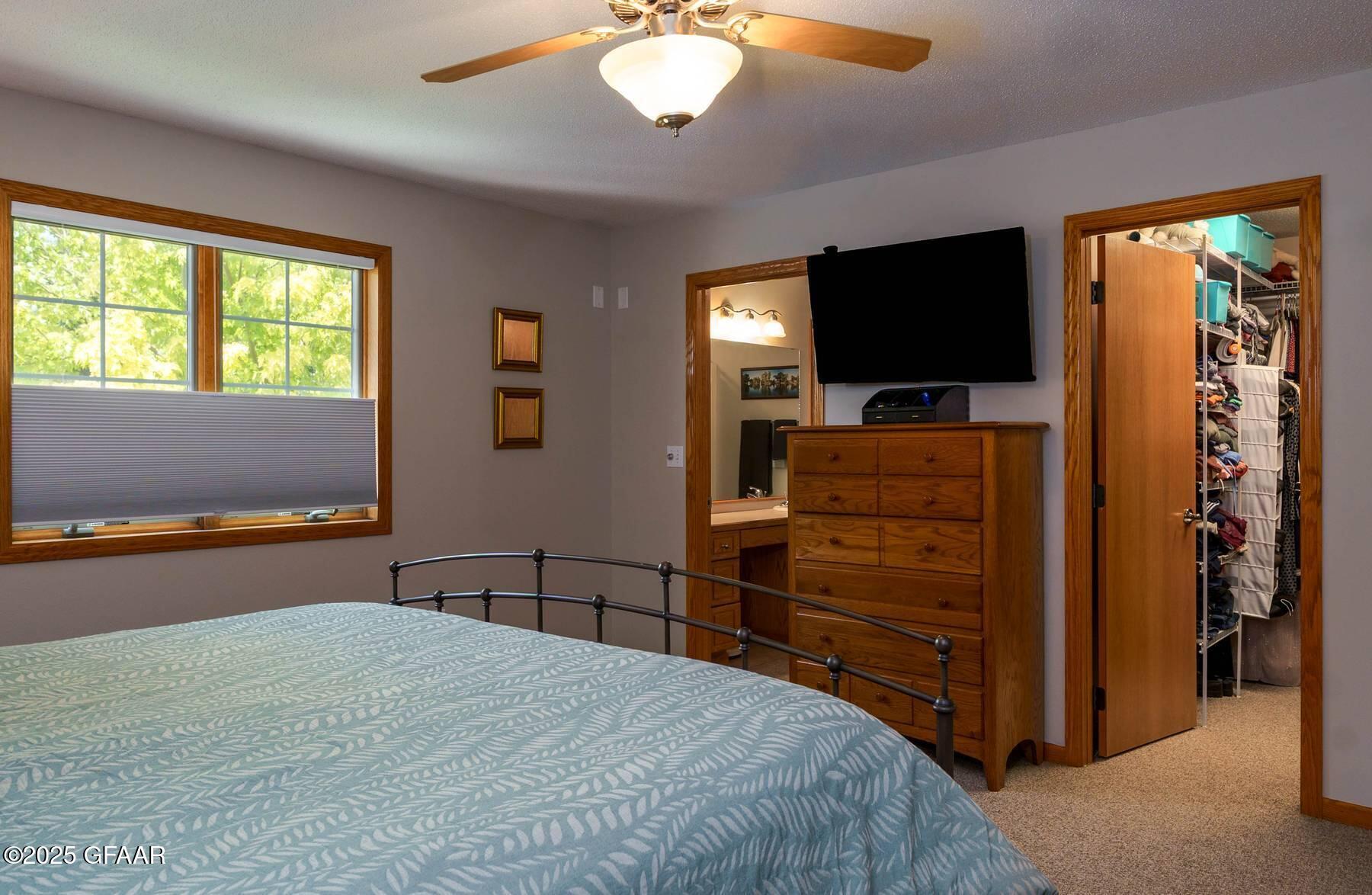672 MIGHTY ACRES Drive