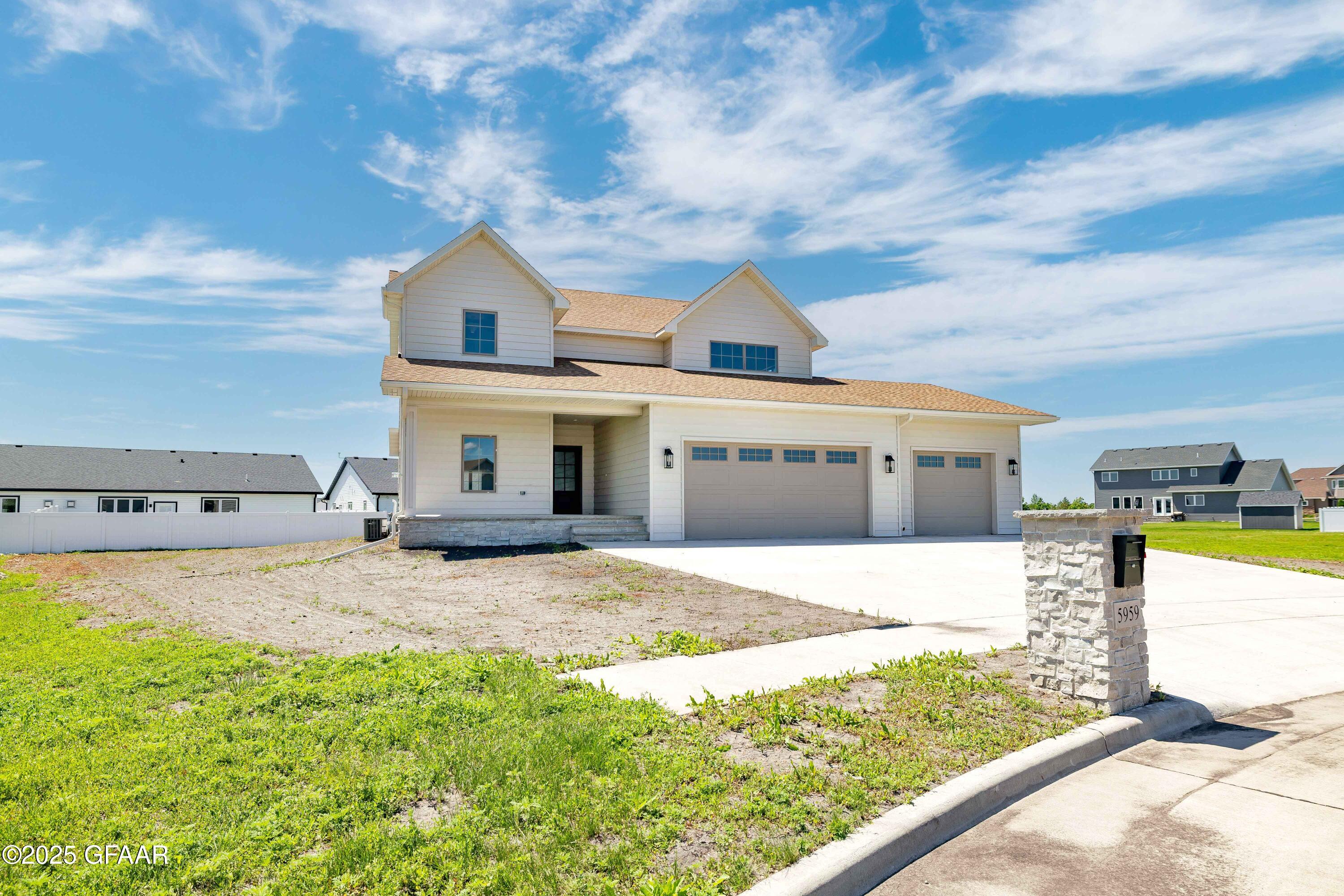 5959 SYLVIA Circle