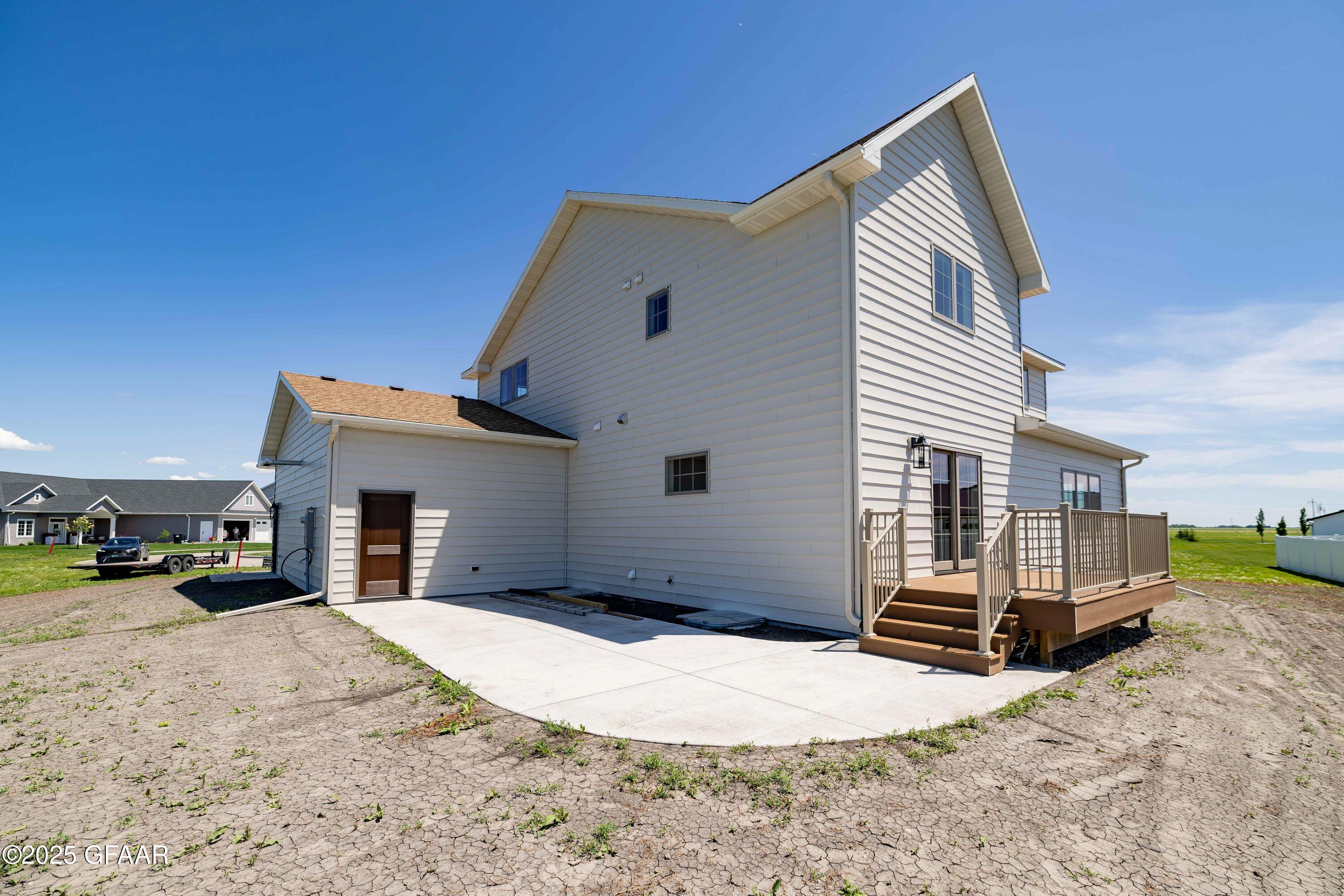 5959 SYLVIA Circle