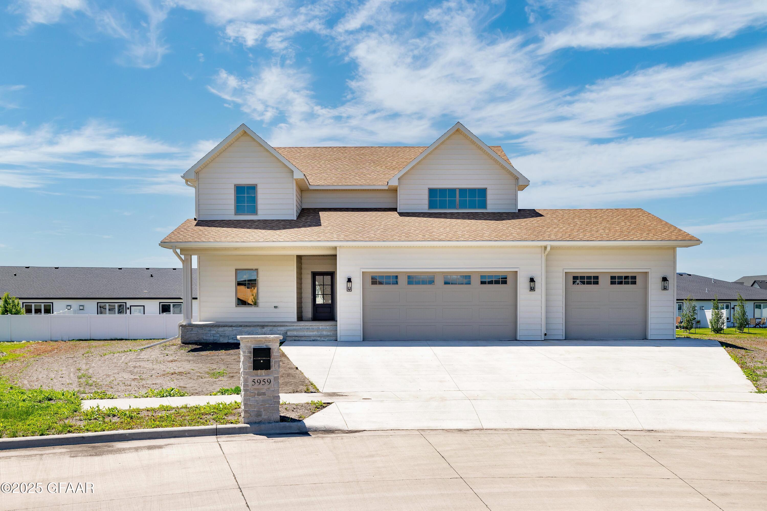 5959 SYLVIA Circle