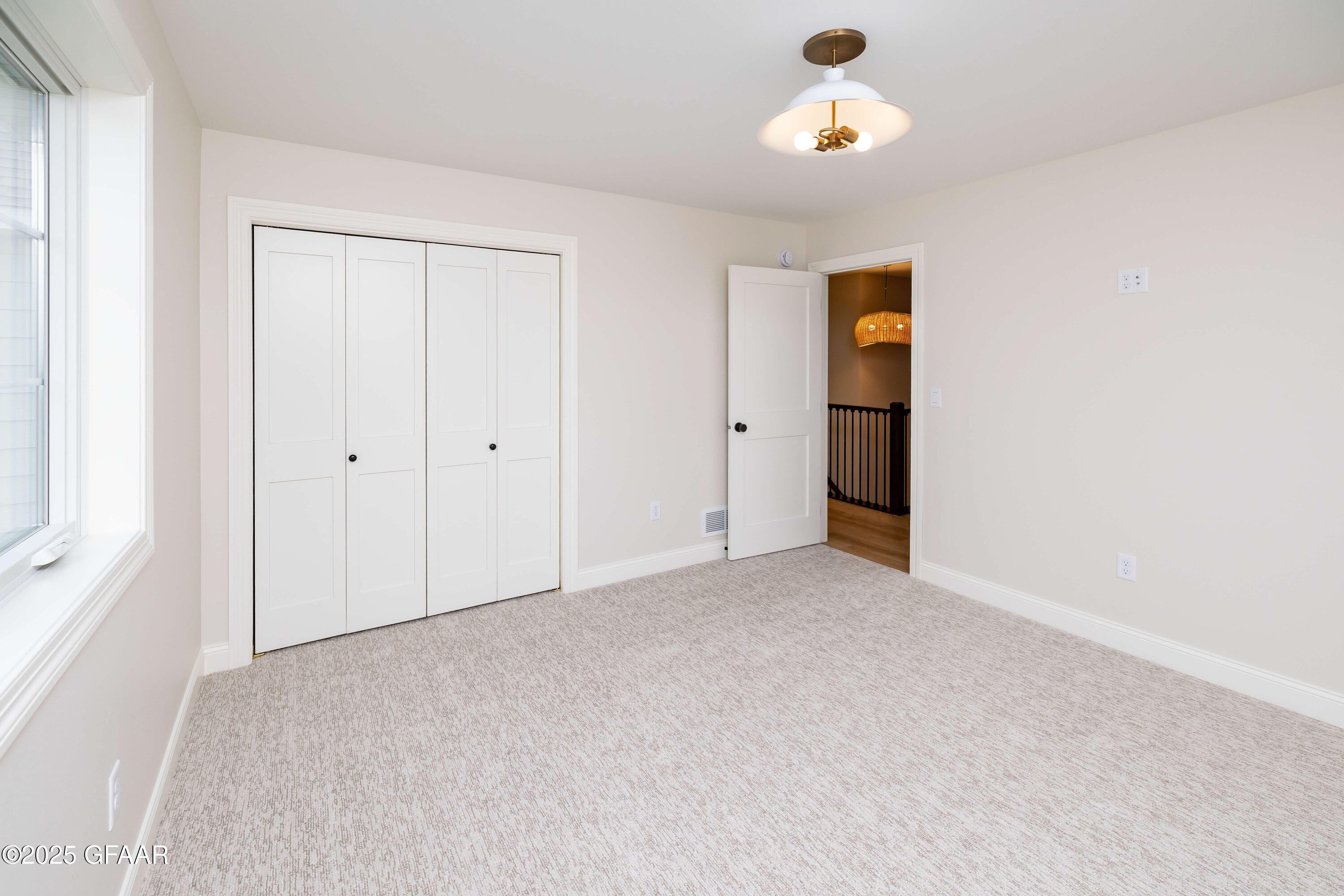 5959 SYLVIA Circle