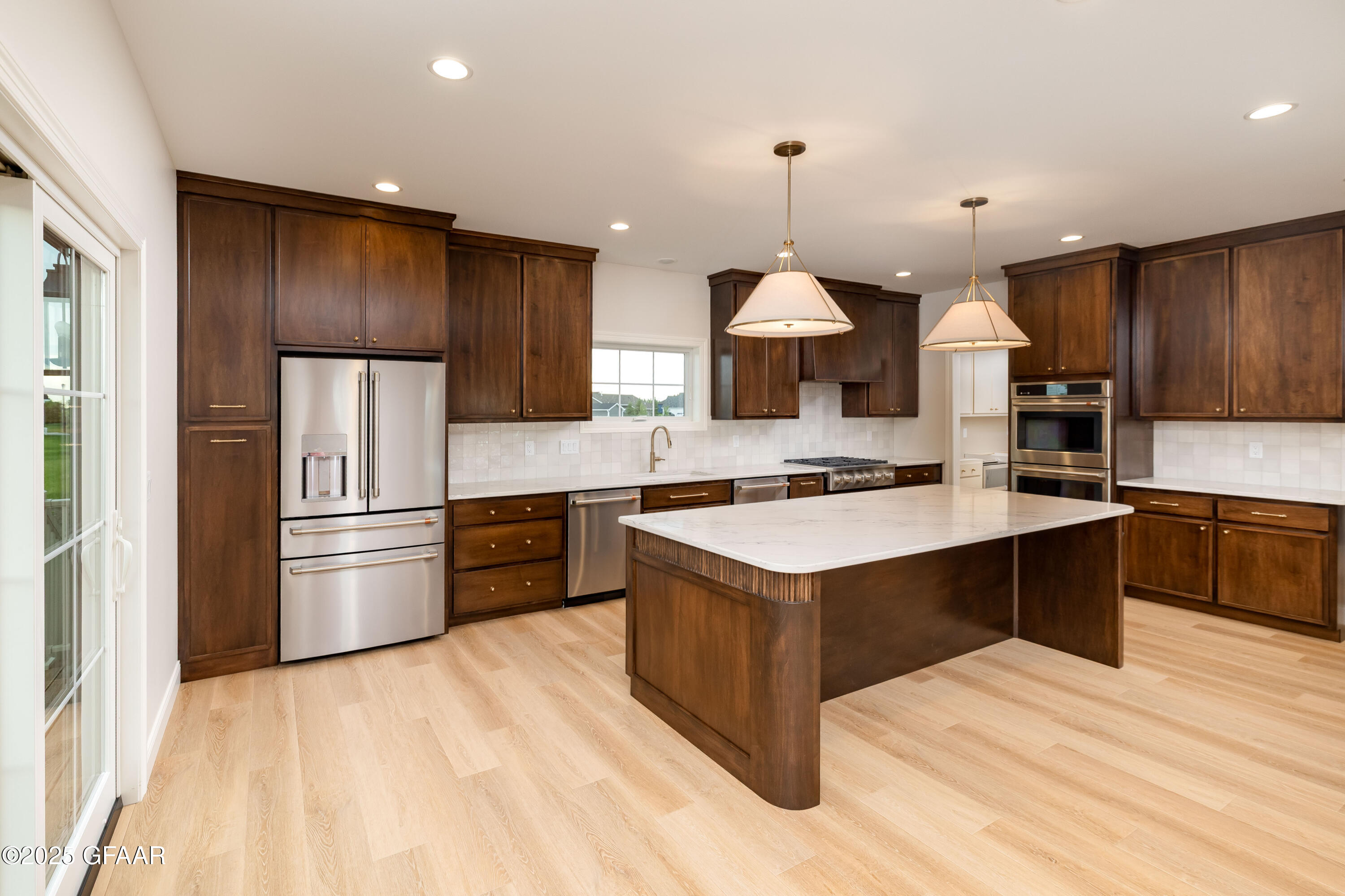 5959 SYLVIA Circle