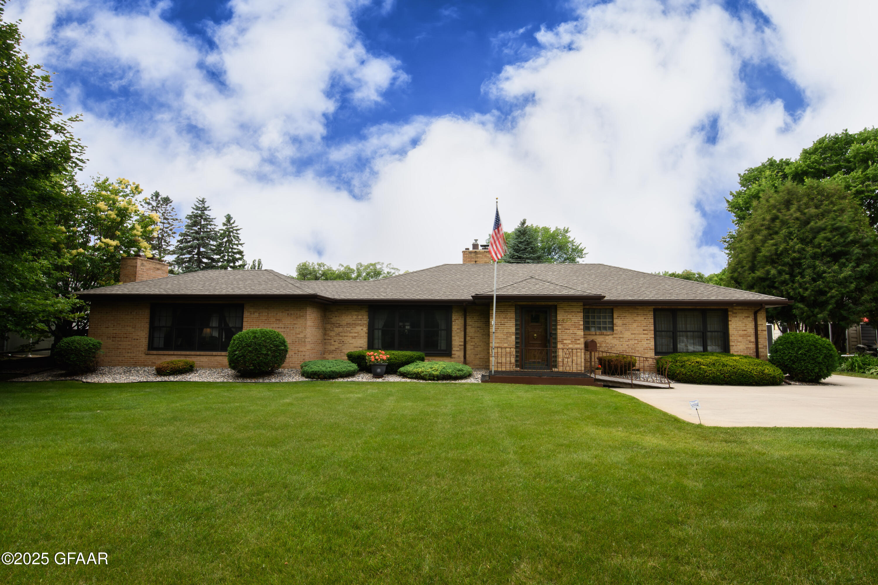 1720 BELMONT Road