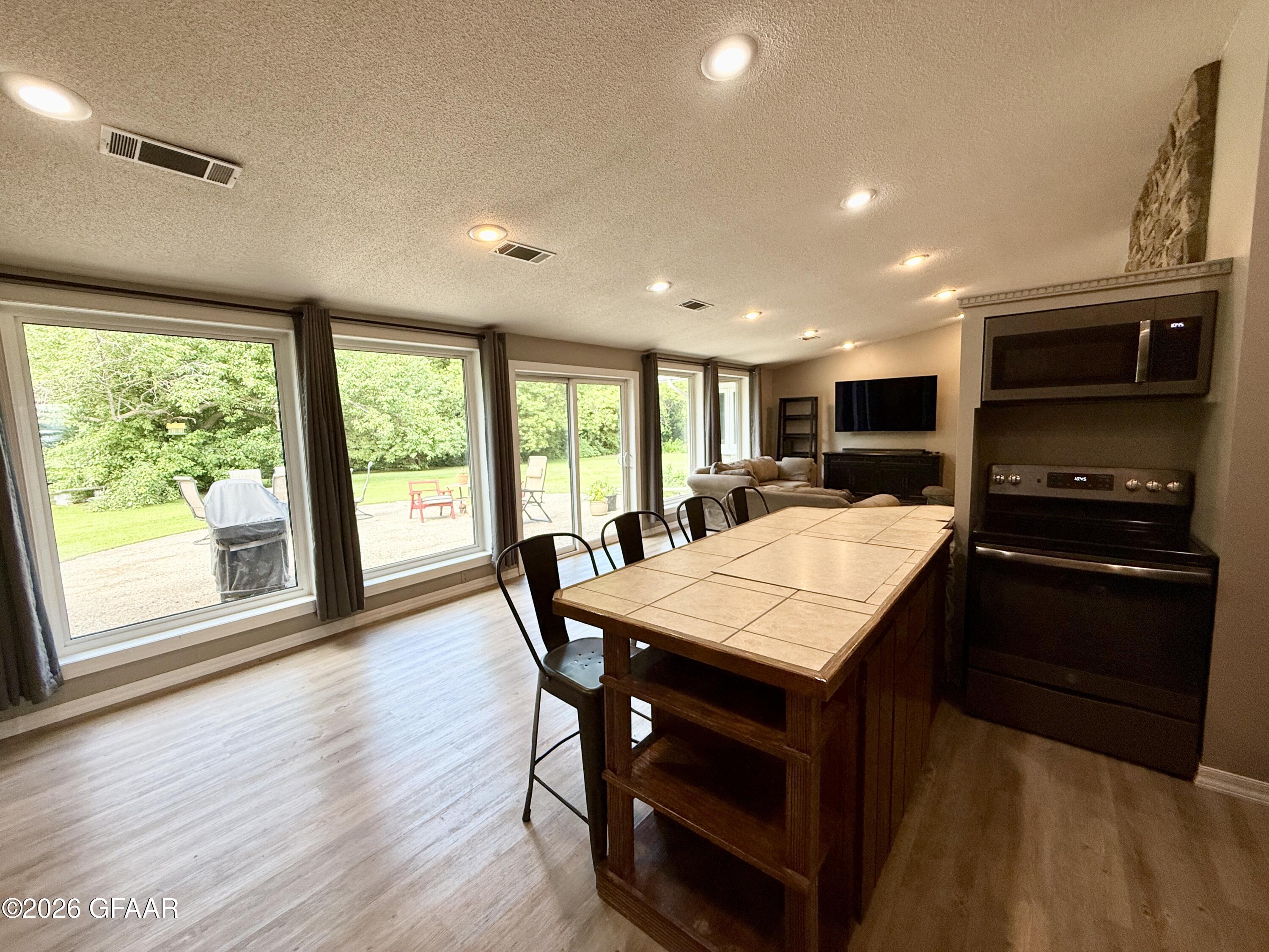 8994 COUNTY ROAD 39