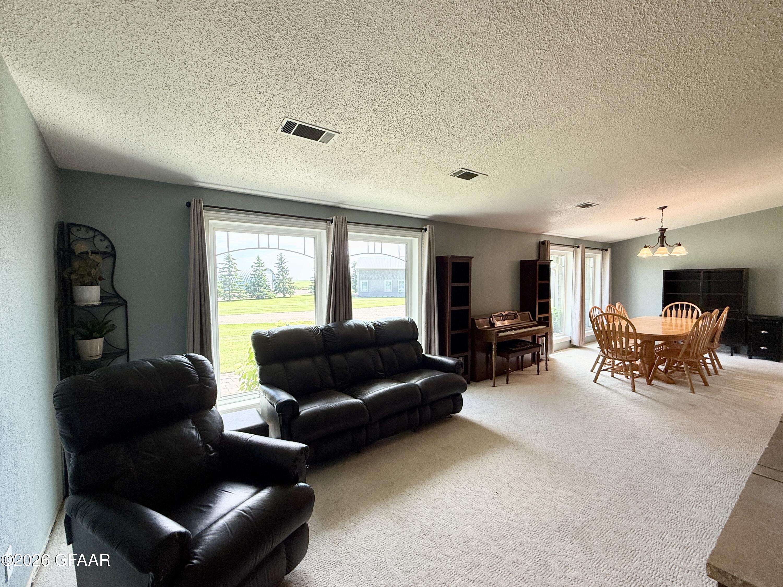 8994 COUNTY ROAD 39