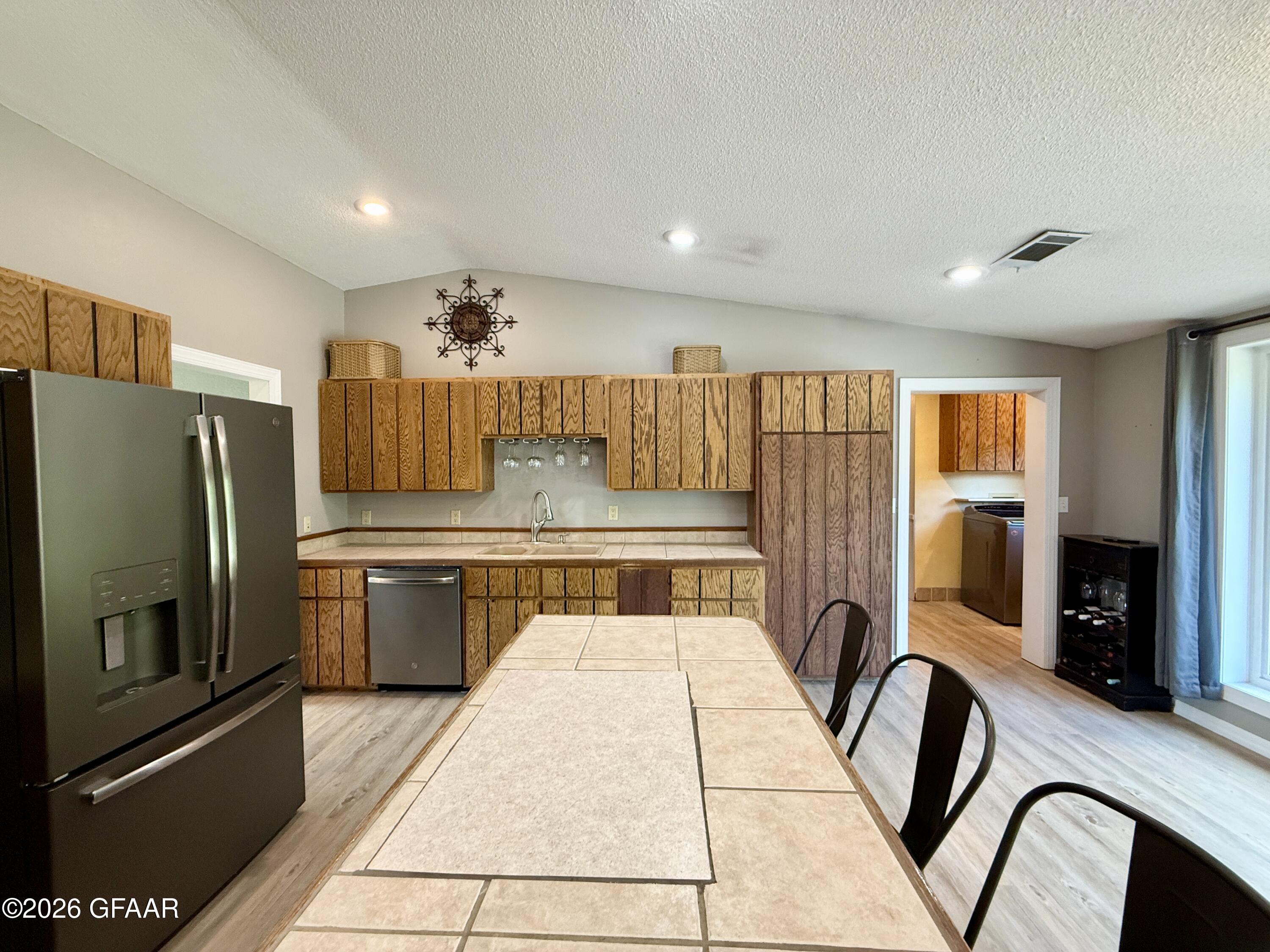 8994 COUNTY ROAD 39