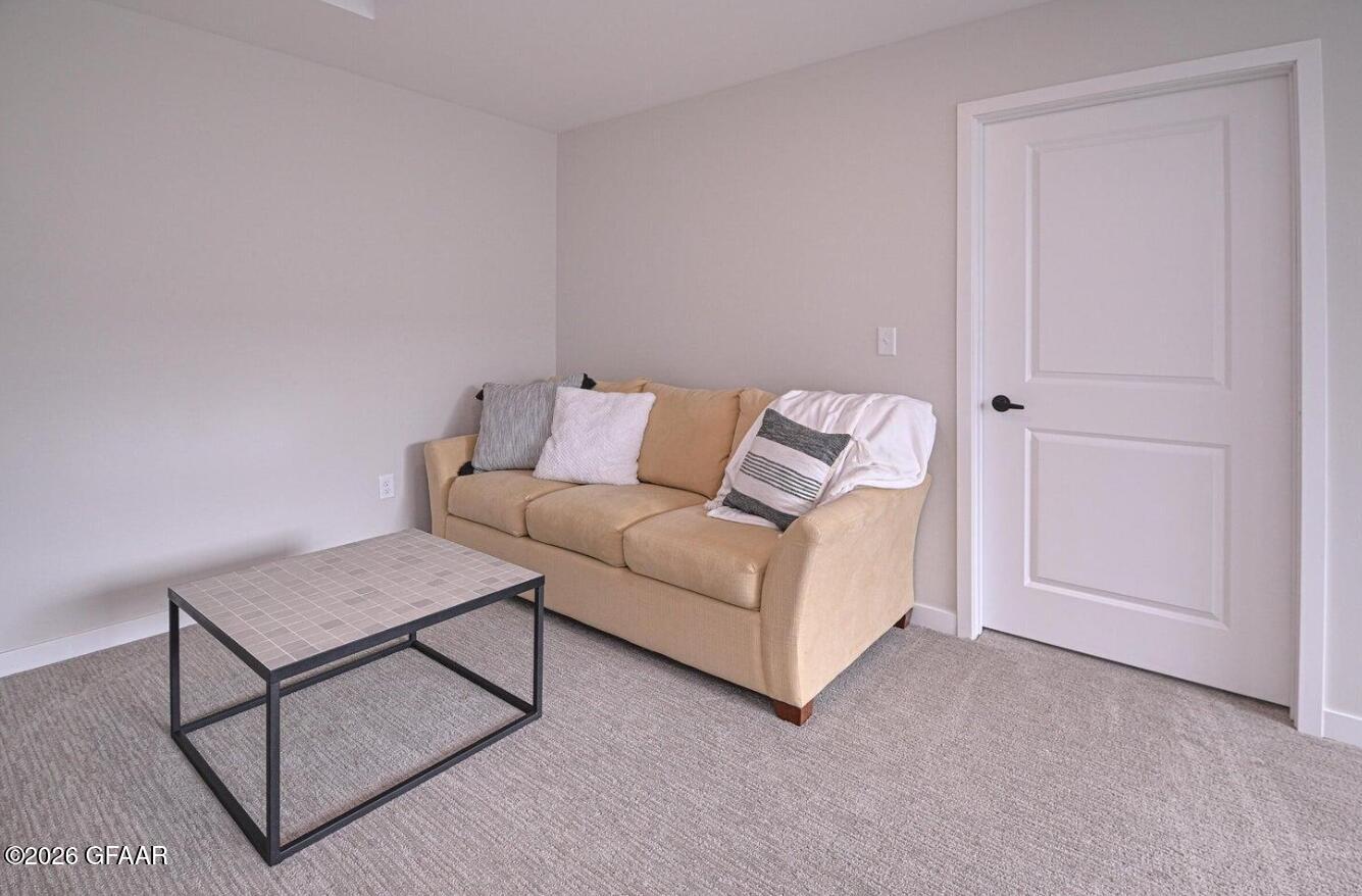 4412 EDGEWOOD Lane