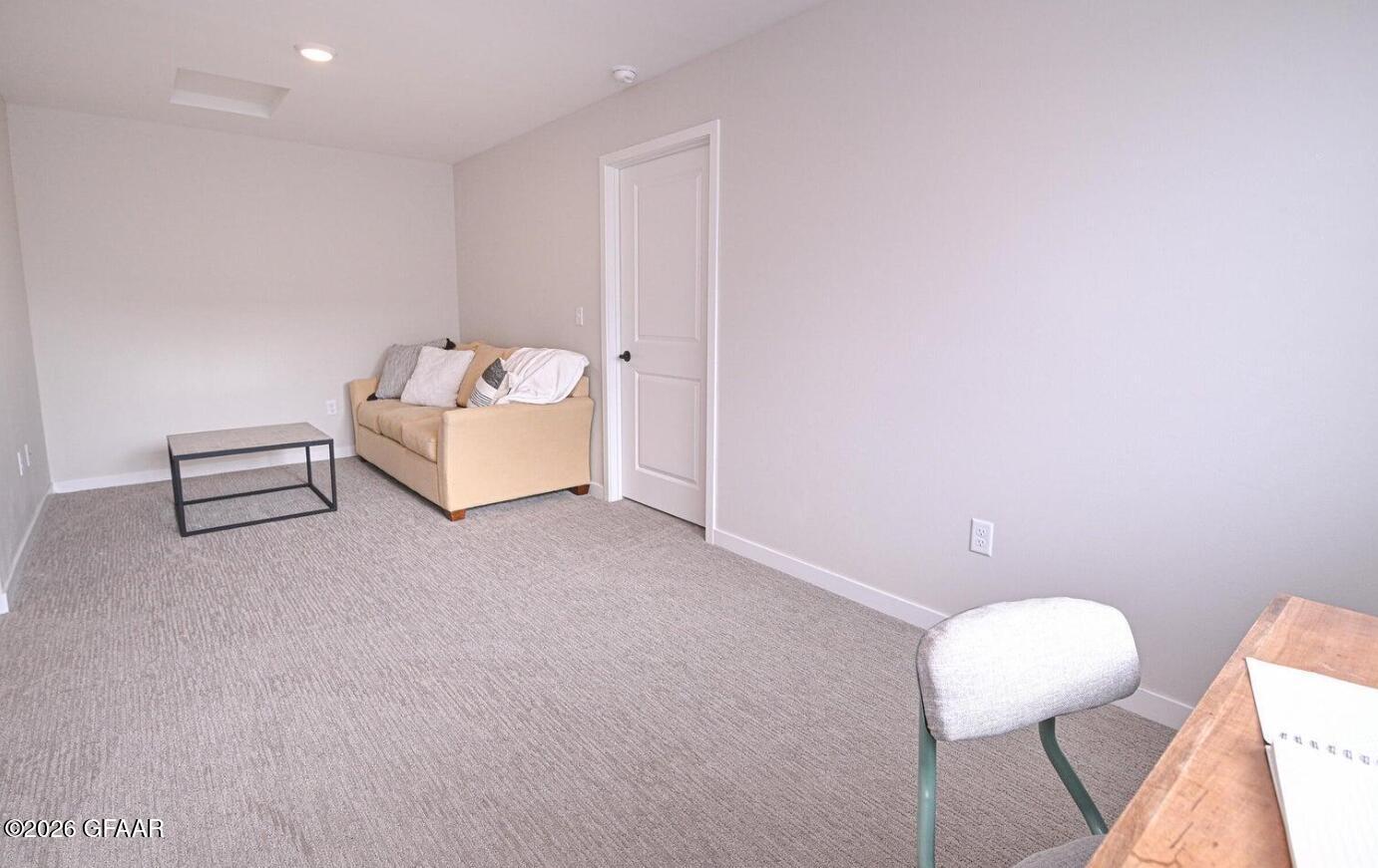 4412 EDGEWOOD Lane