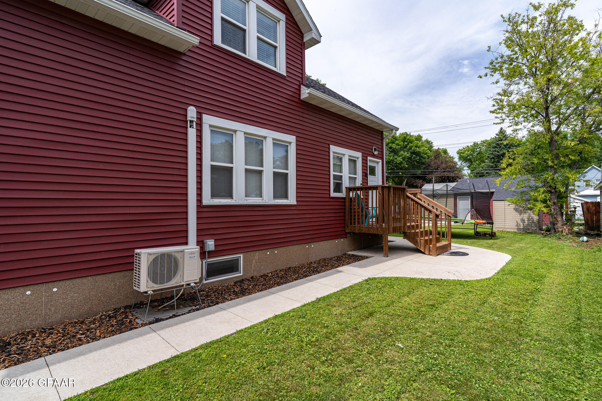 630 N 6TH Street