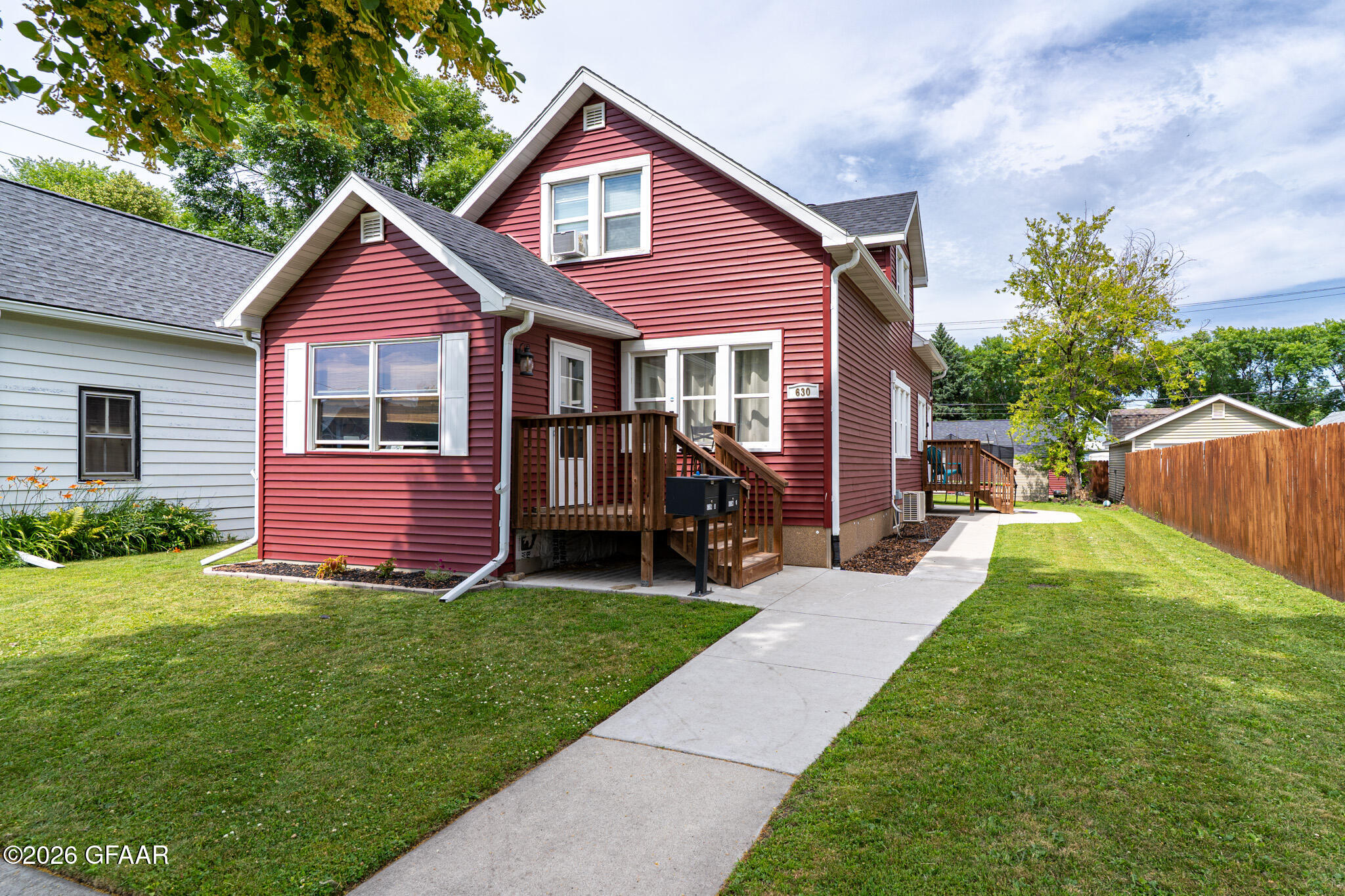 630 N 6TH Street