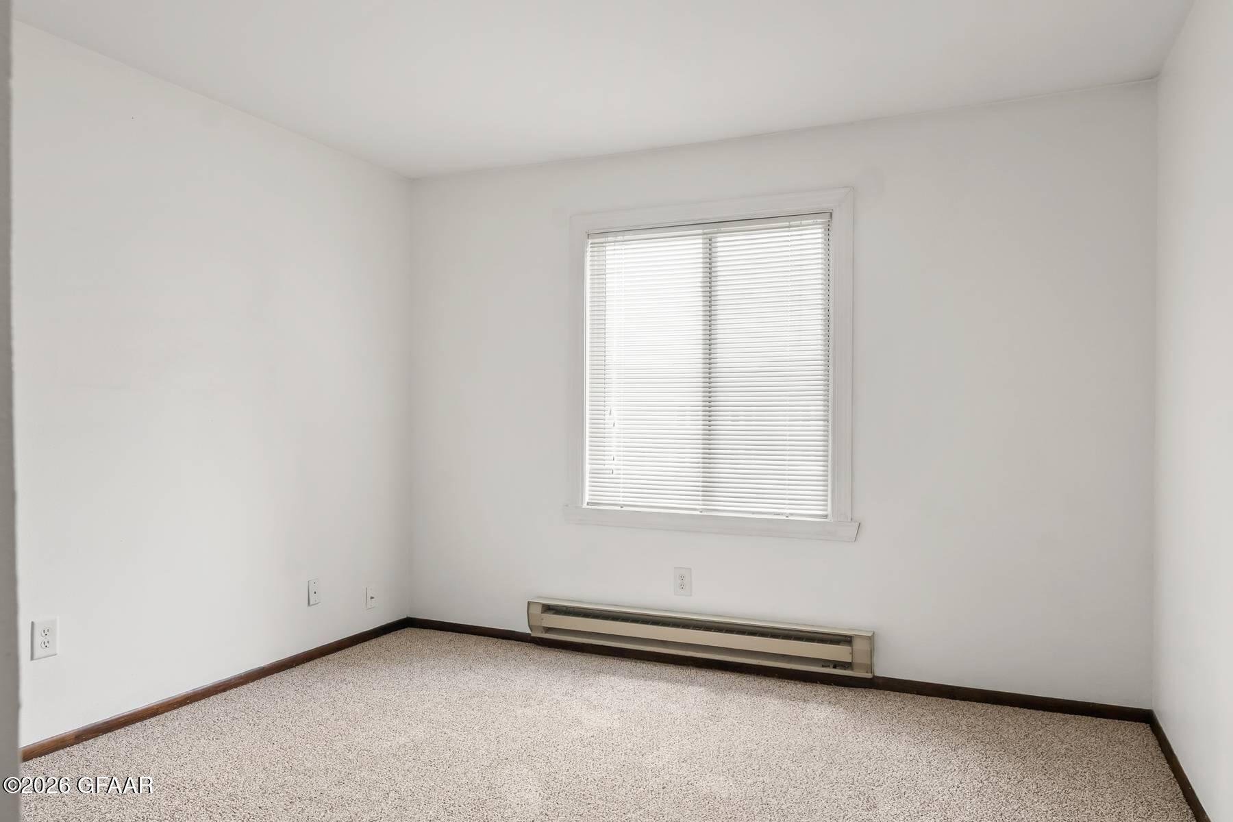 815 DUKE Drive, 215